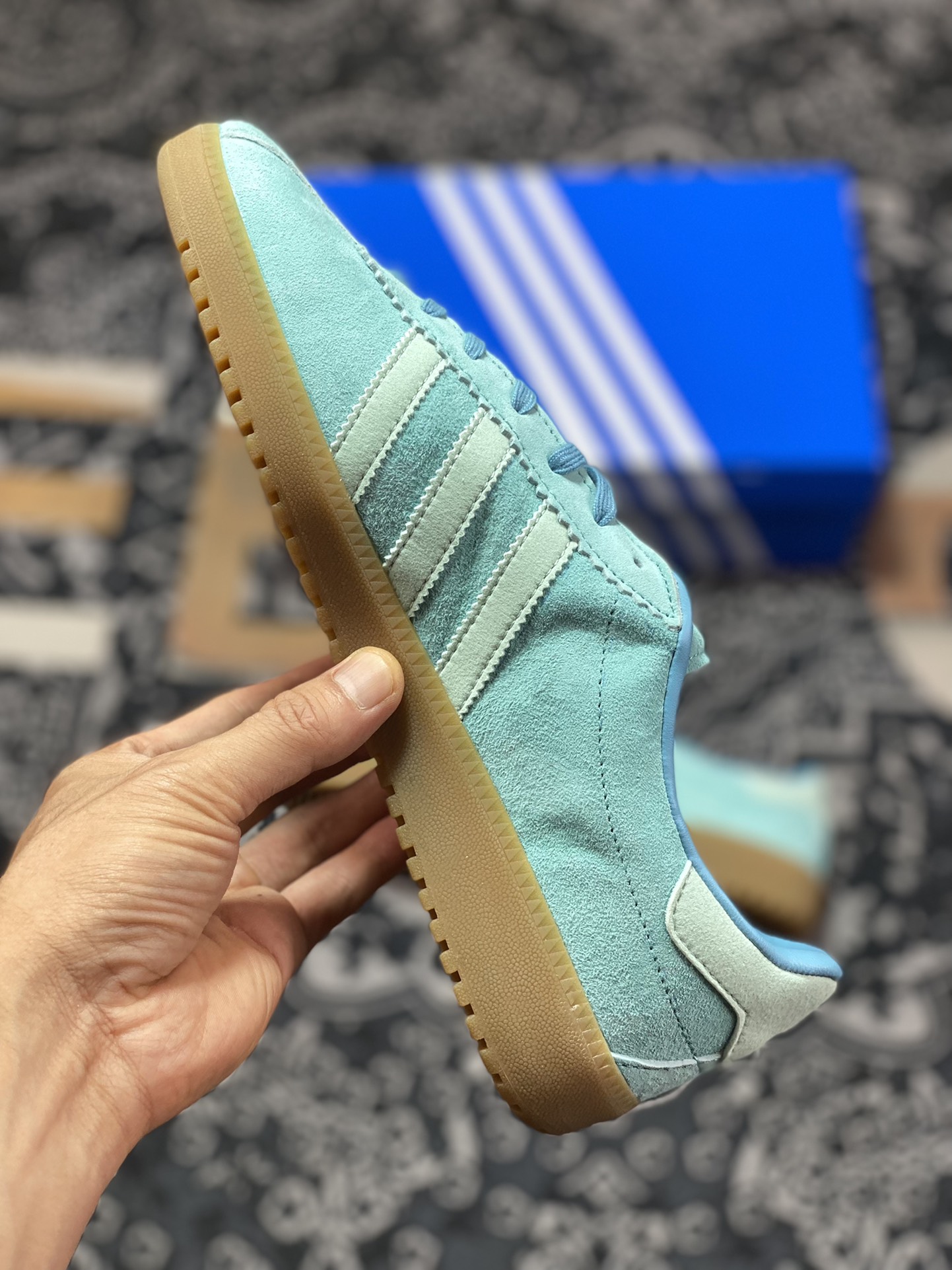 Adidas Originals Bermuda Trainers Bermuda Series Sneakers ”Suede Macaroon Blue Raw Rubber Sole” GY7387