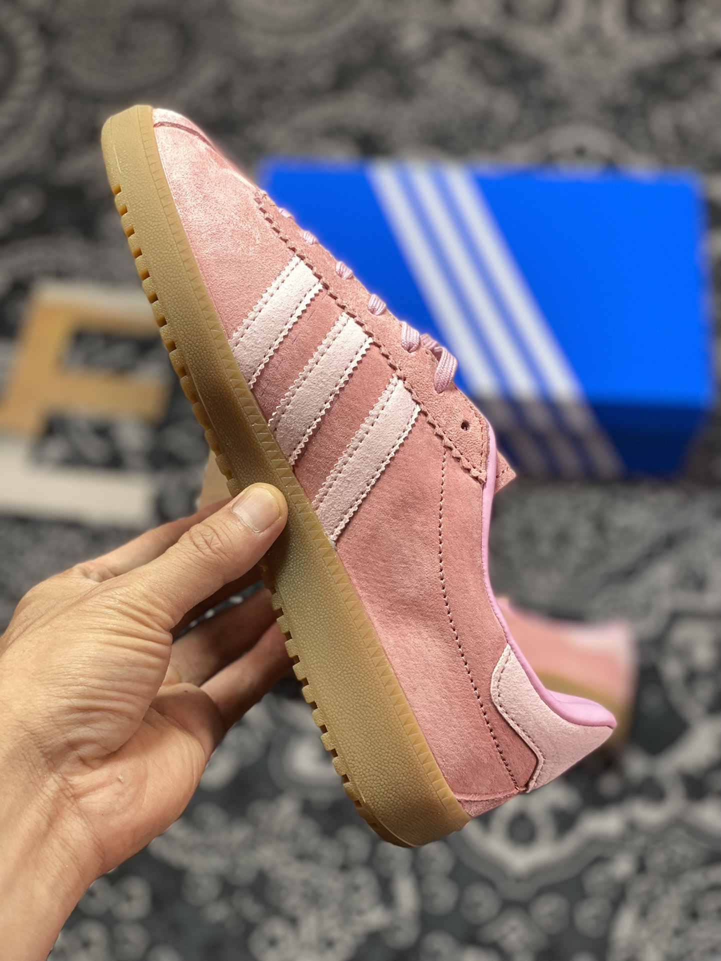 Adidas Originals Bermuda Trainers Bermuda Series Sneakers ”Suede Macaroon Pink Raw Rubber Sole” GY7386