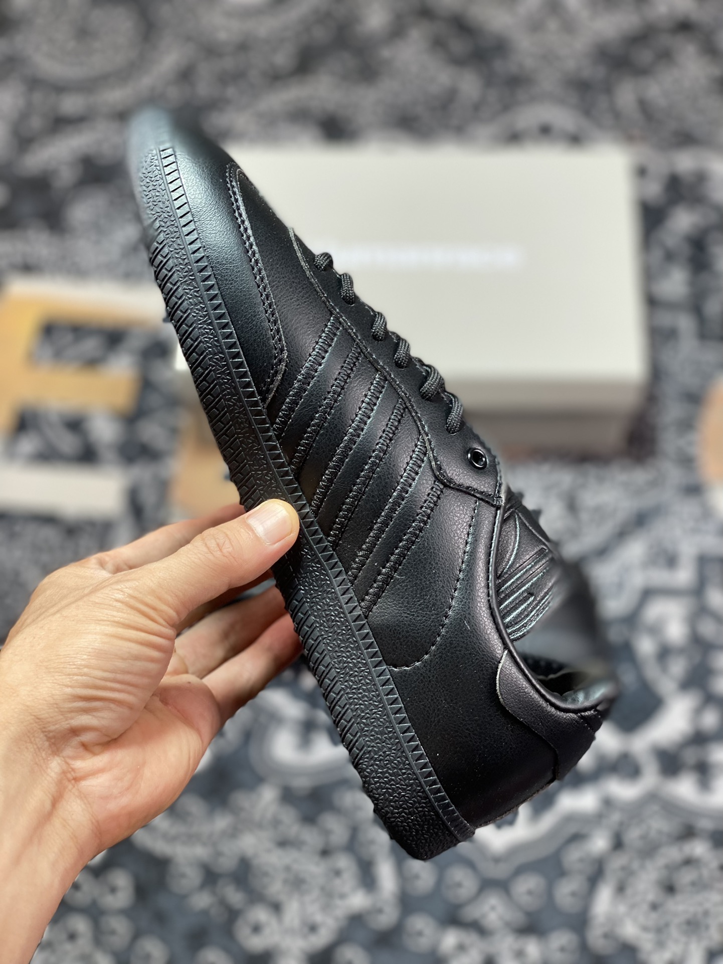 Pharrell Williams x Adidas Originals Samba ”Humanrace” Samba Sneakers ”Joint All Black Long Tongue” IE7298