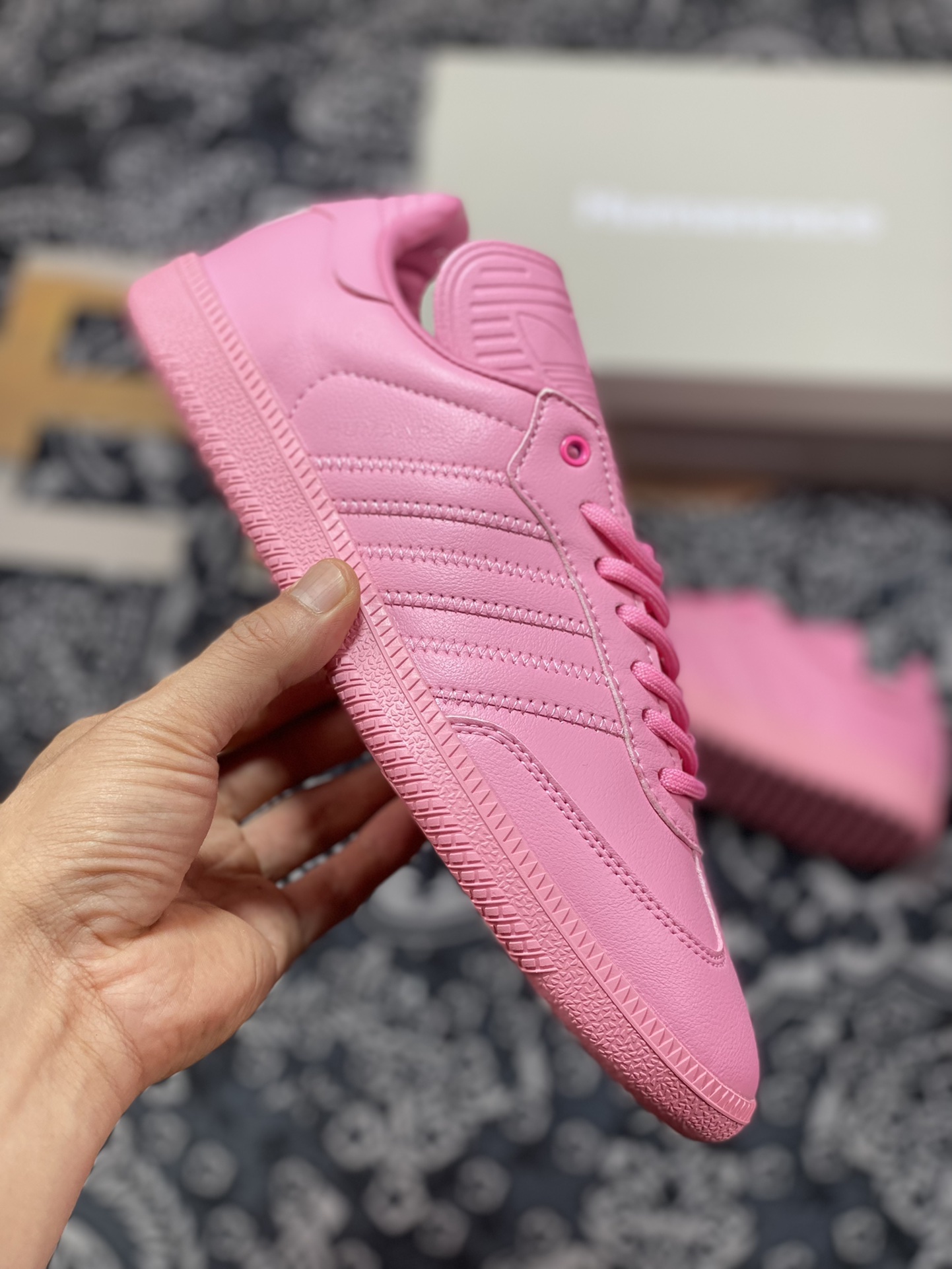 Pharrell Williams x Adidas Originals Samba ”Humanrace” Samba Sneakers ”Joint Light Pink Long Tongue” IE7295