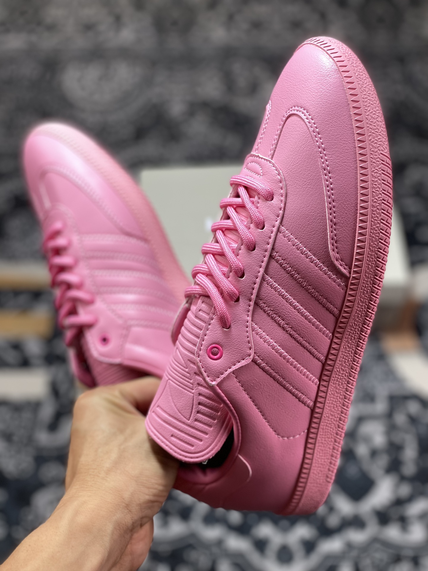 Pharrell Williams x Adidas Originals Samba ”Humanrace” Samba Sneakers ”Joint Light Pink Long Tongue” IE7295