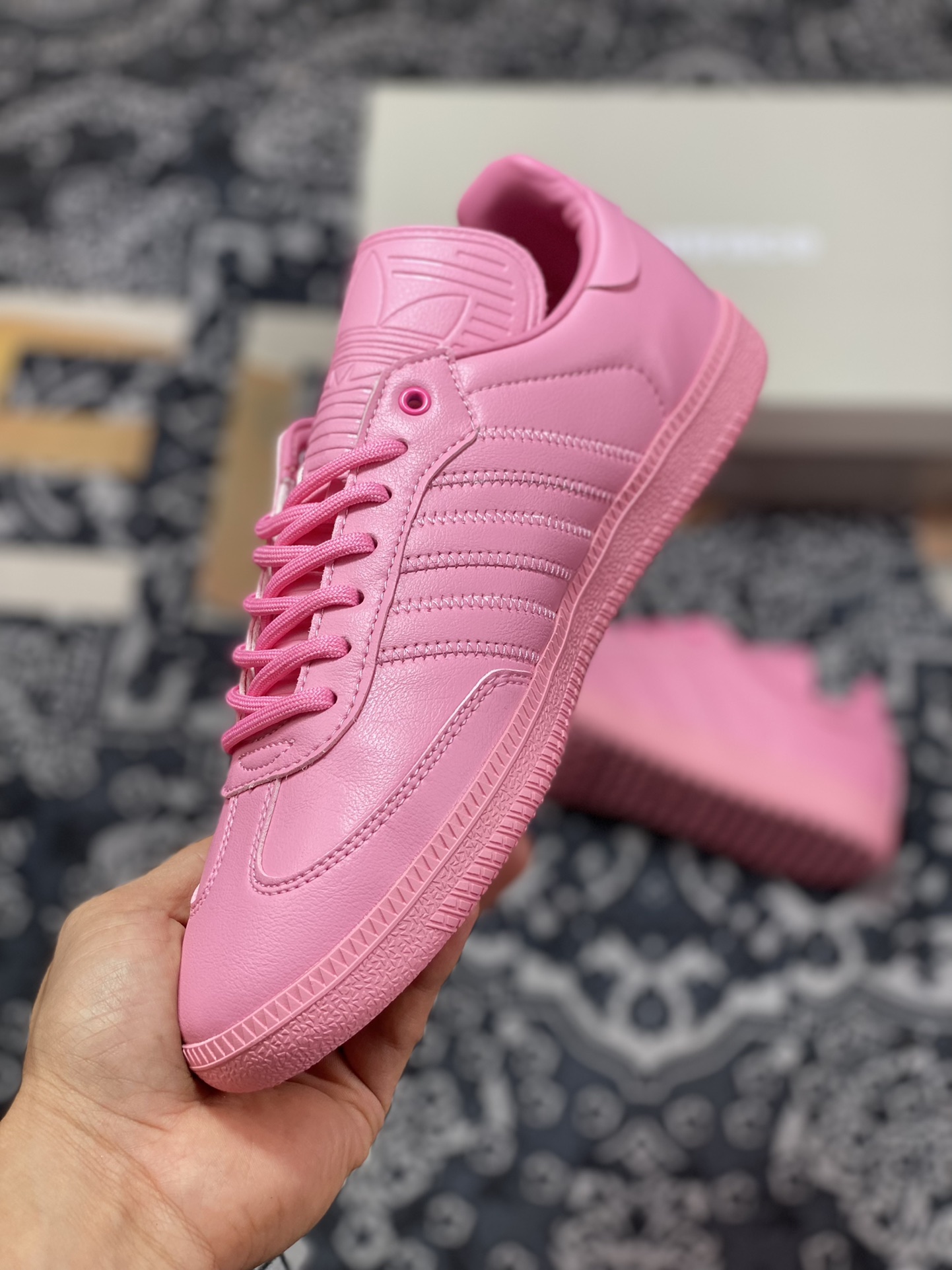 Pharrell Williams x Adidas Originals Samba ”Humanrace” Samba Sneakers ”Joint Light Pink Long Tongue” IE7295