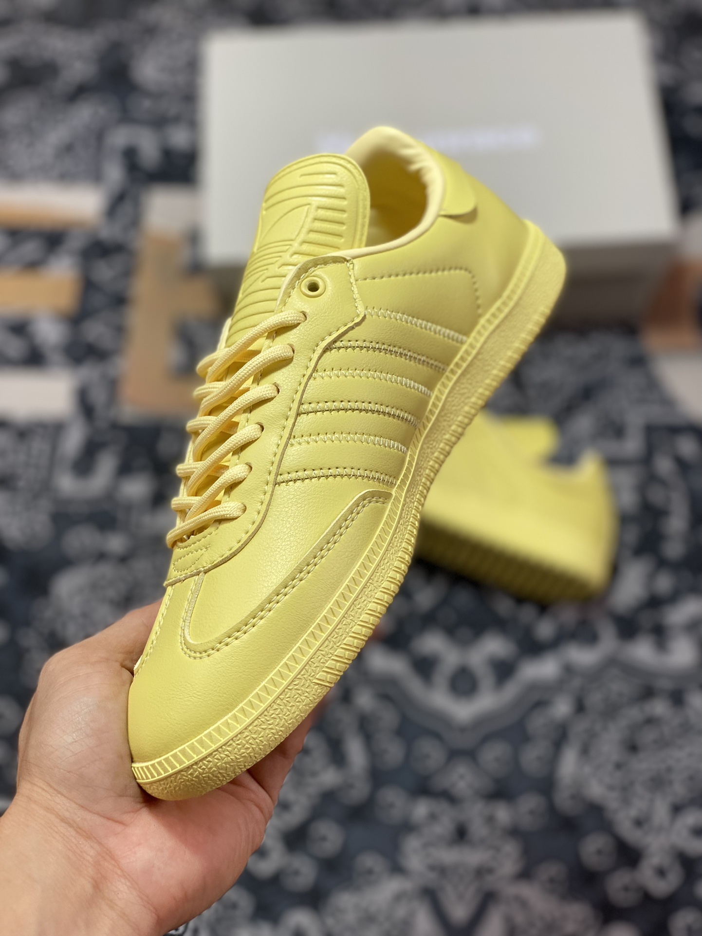 Pharrell Williams x Adidas Originals Samba ”Humanrace” Samba Sneakers ”Joint Light Yellow Long Tongue” IE7292