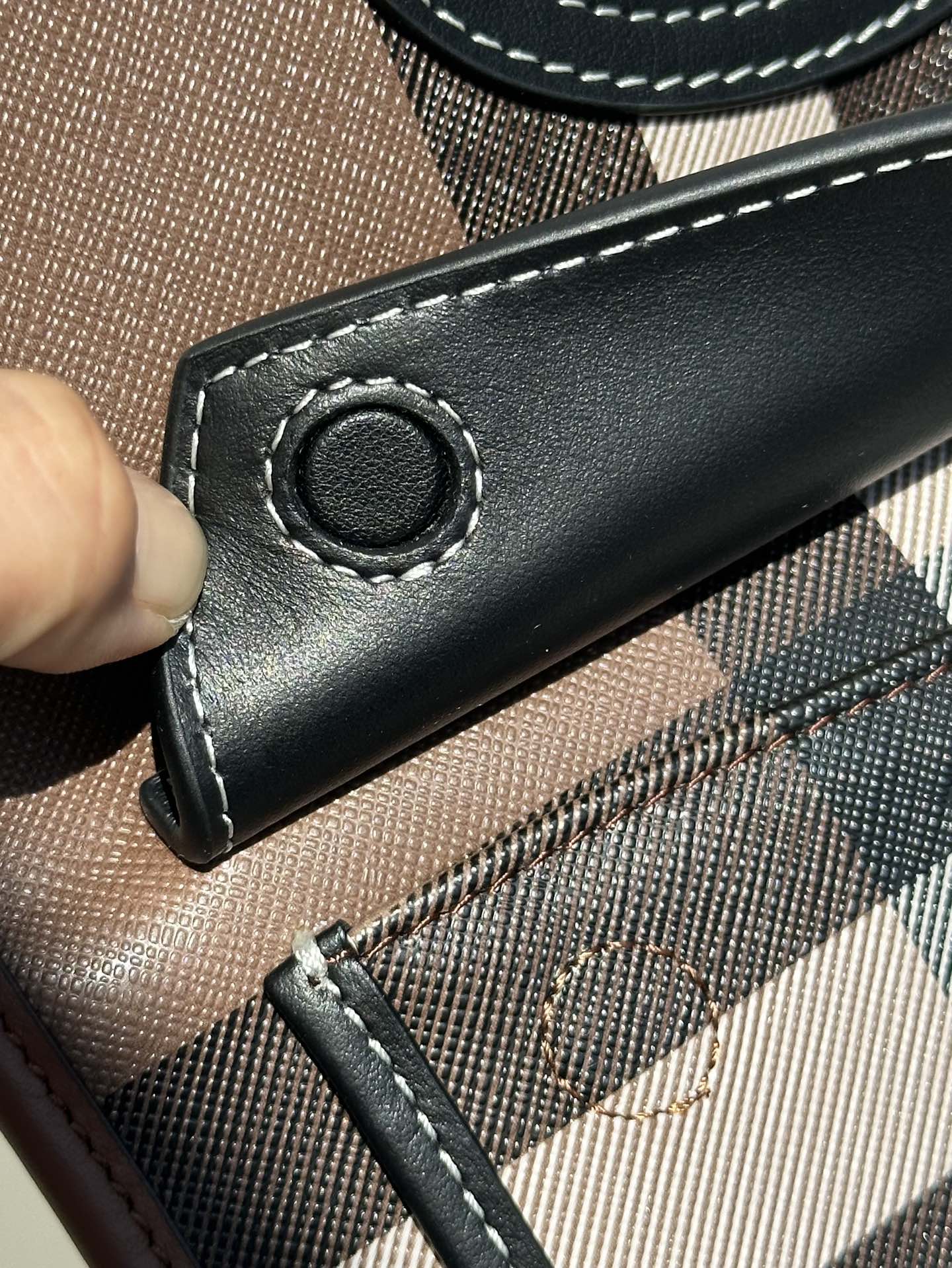 Burberry Italian Plaid Top Handle Bag, Luxurious Calfskin Leather Trim 8 i1690000648 5213 6