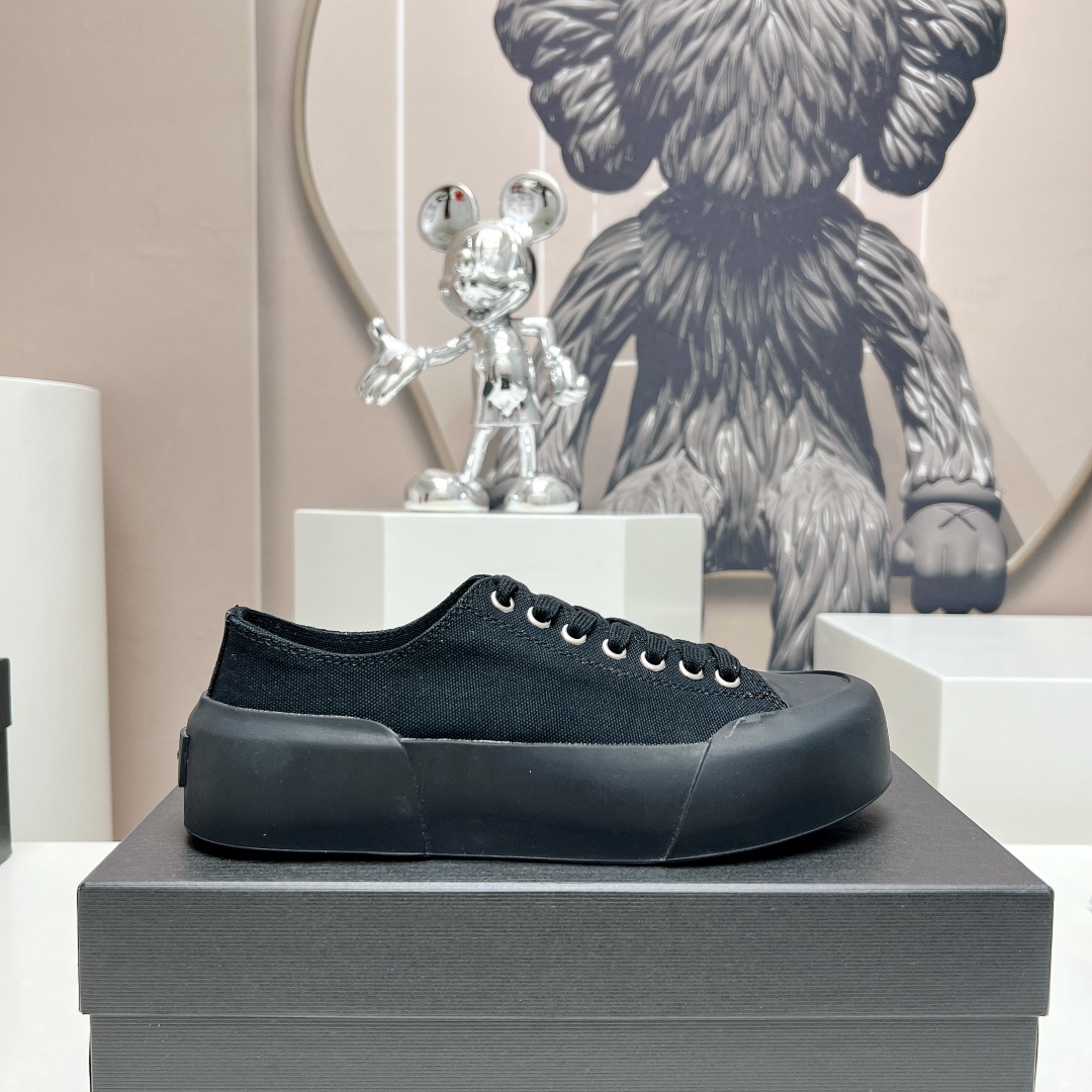 Jill Sander 2023 Leisure Classics Promotion: Stylish Vintage Shoes with Custom Features - 图片 5