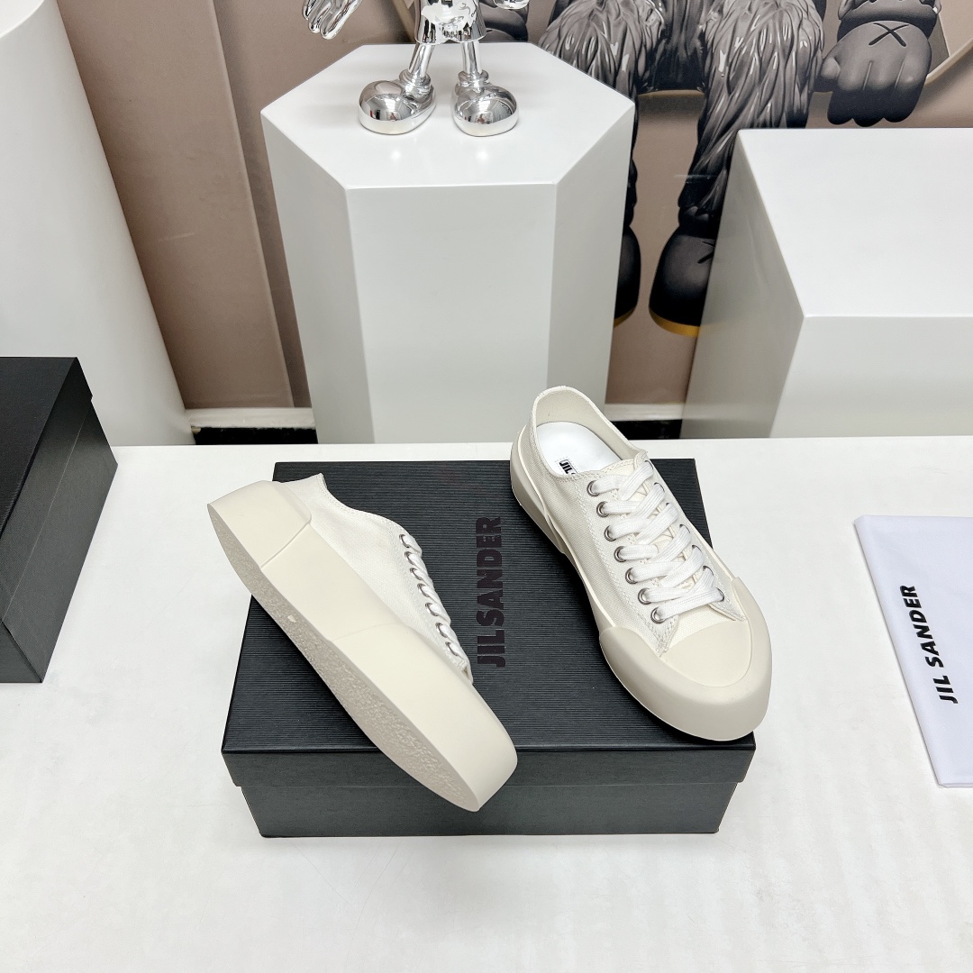 Jill Sander 2023 Leisure Classics Promotion: Vintage Style with Customized Features - 图片 8
