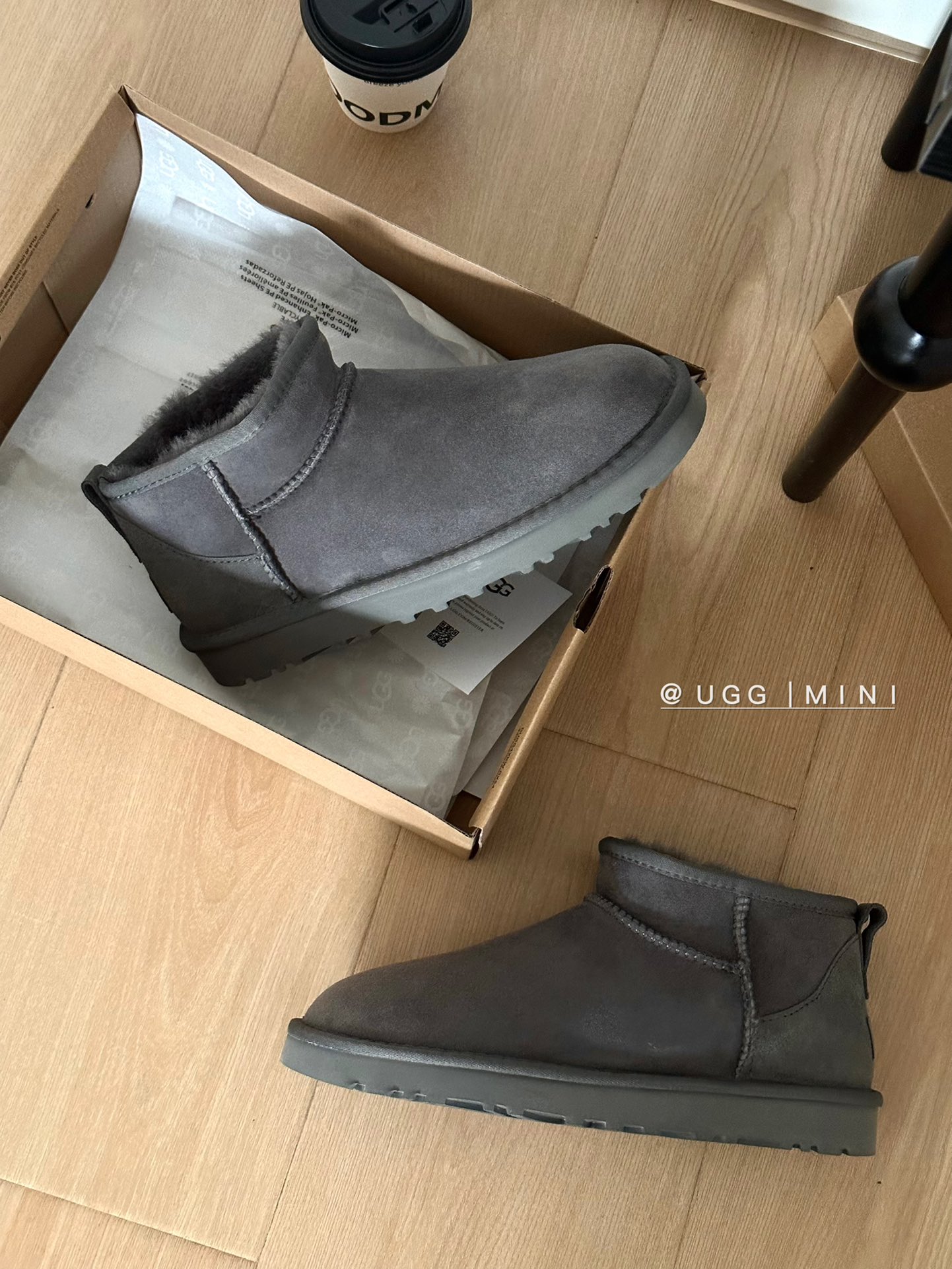 🆕🔜mini～周冬雨｜男款
▪️采用隆丰澳洲进口皮毛一体
▪️防滑.耐磨大底  
size：40-44【