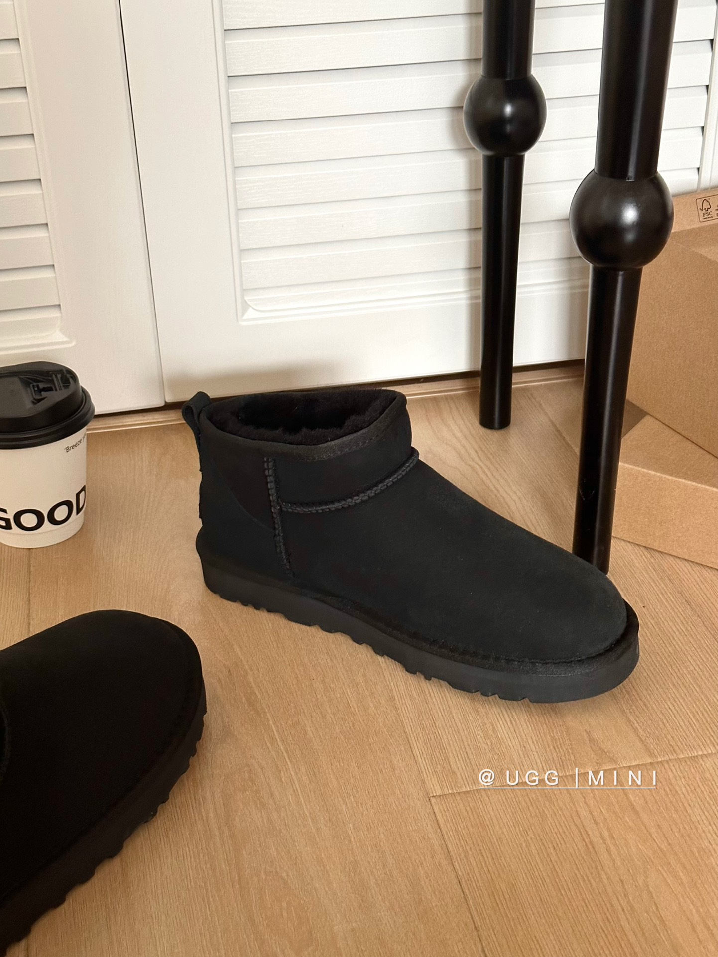 🆕🔜mini～周冬雨｜男款
▪️采用隆丰澳洲进口皮毛一体
▪️防滑.耐磨大底  
size：40-44【