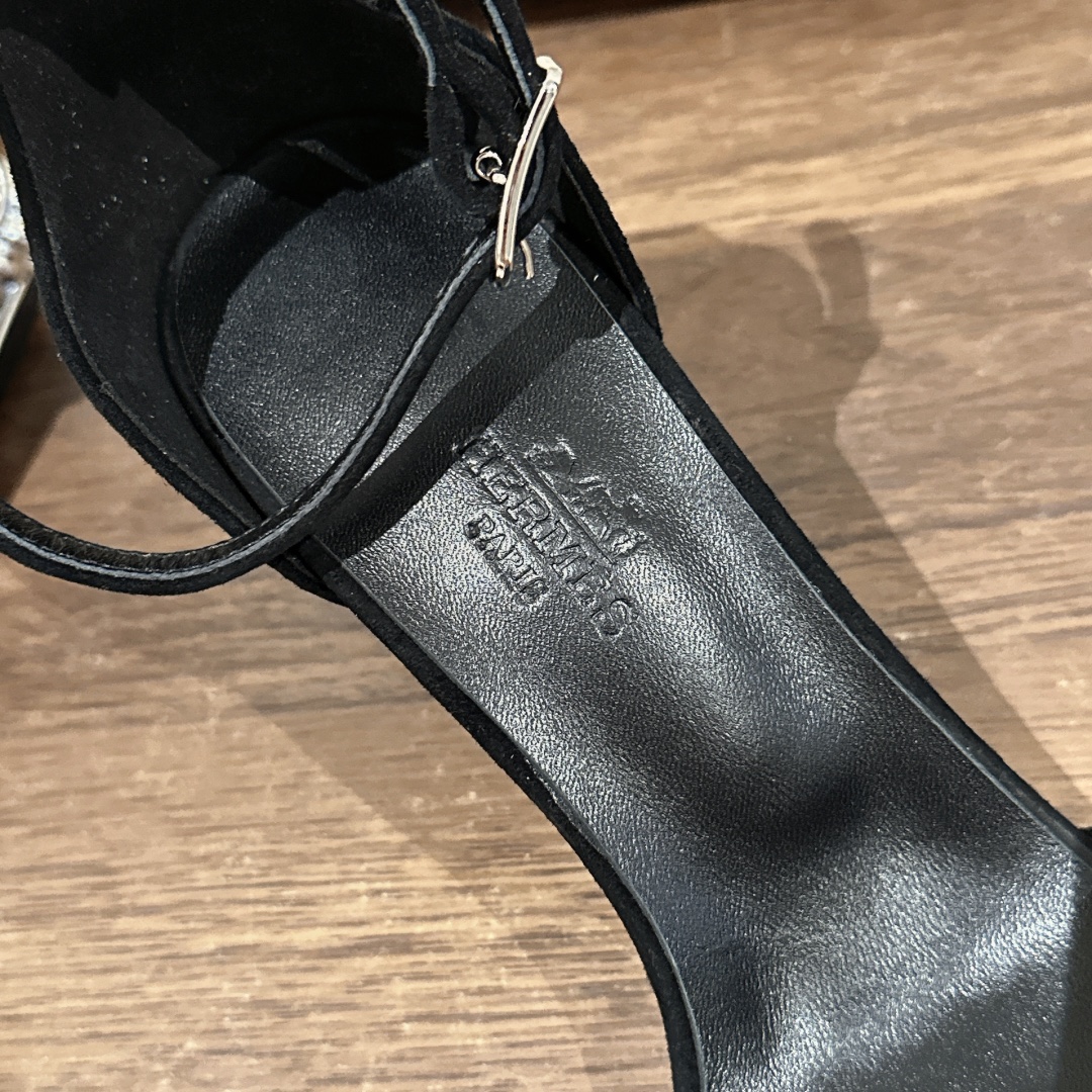 HermesGlam60凉鞋系列时尚