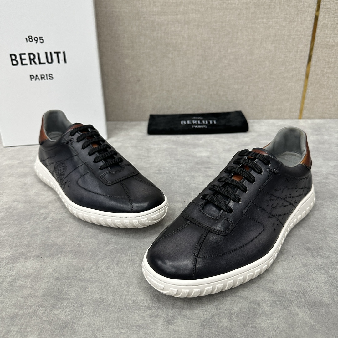 Berlut*布鲁提全新的复古风德训