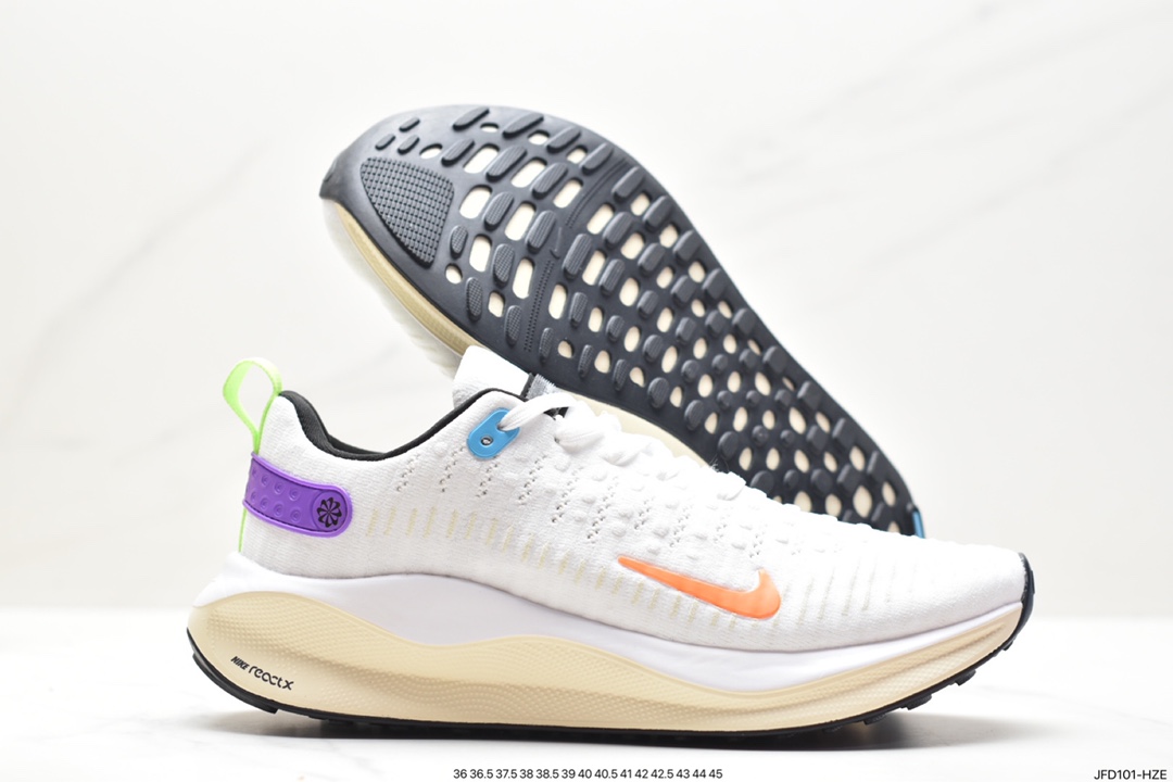 NIKE ZOOMX INVINCIBLE RUN FK4 马拉松 轻量休闲运动慢跑鞋 DR2665-104