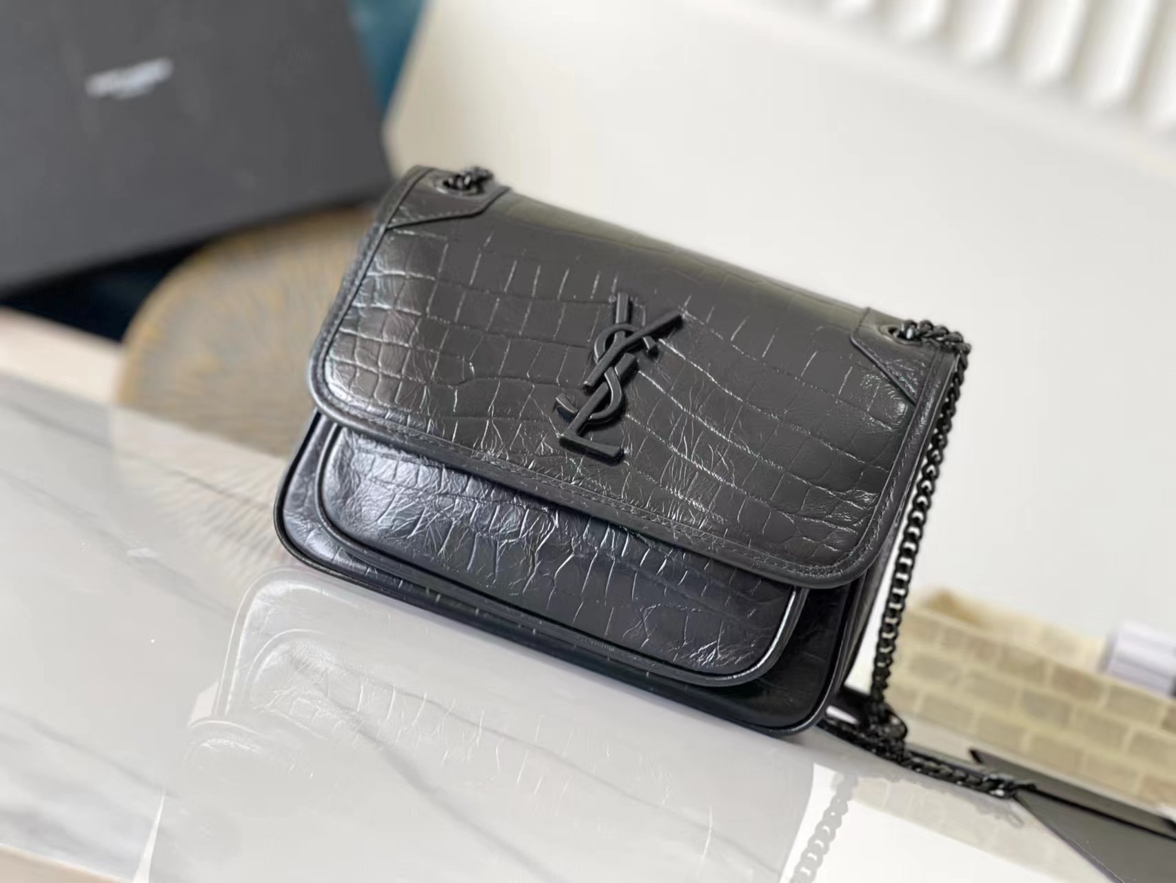 YSL NIKI Medium Crocodile-Embossed Chain Bag Magnetic Snap Closure Grosgrain Lining
