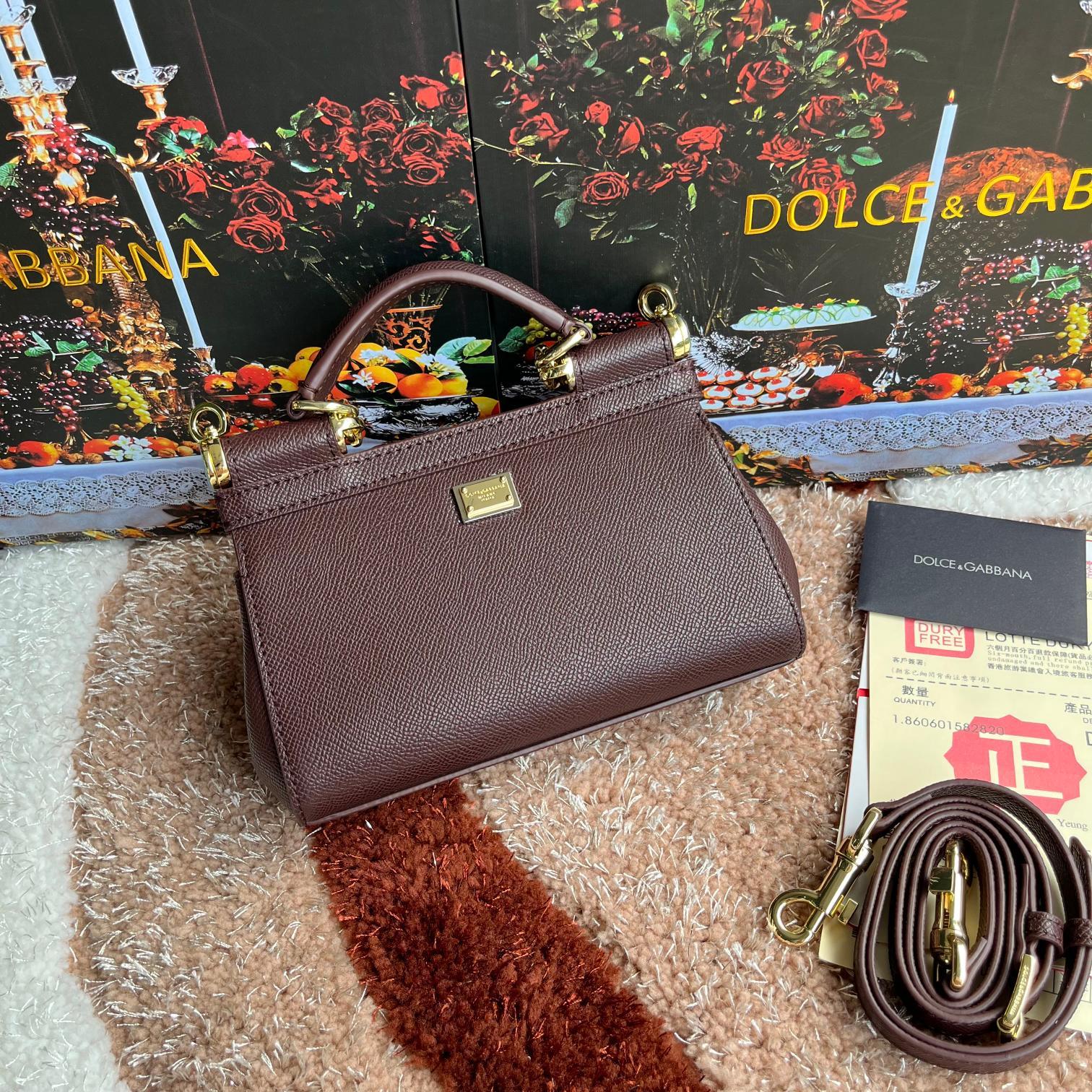 款号4133掌纹高端货Dolce&Gabbana杜嘉班纳时尚界另一款铂金包细腻手工制造经典款纯色百搭众多