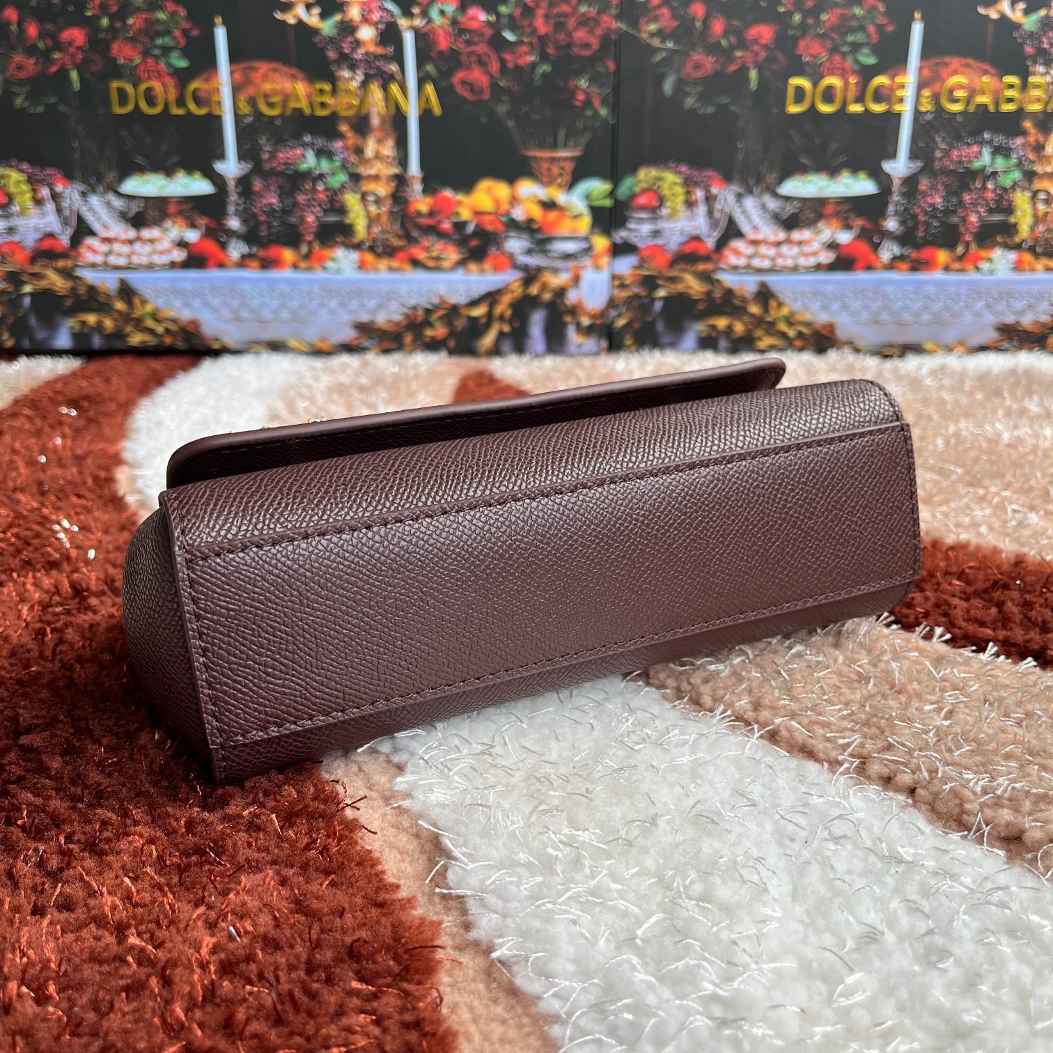 款号4133掌纹高端货Dolce&Gabbana杜嘉班纳时尚界另一款铂金包细腻手工制造经典款纯色百搭众多