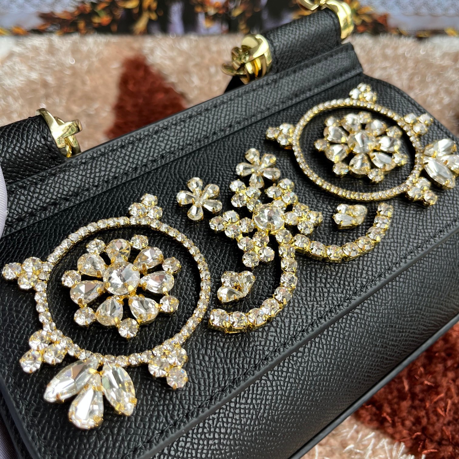 款号4133掌纹高端货Dolce&Gabbana杜嘉班纳时尚界另一款铂金包细腻手工制造经典款纯色百搭众多