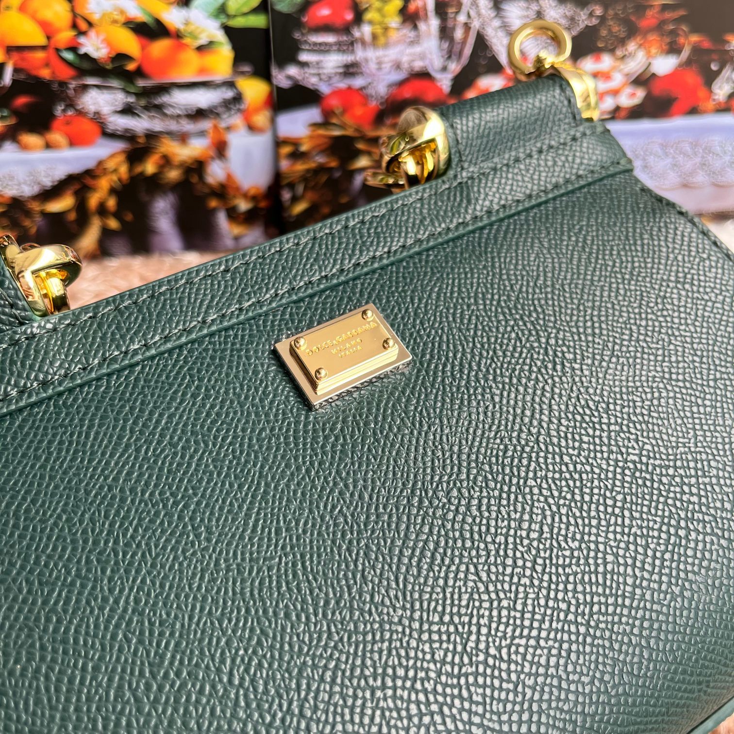 款号4133掌纹高端货Dolce&Gabbana杜嘉班纳时尚界另一款铂金包细腻手工制造经典款纯色百搭众多