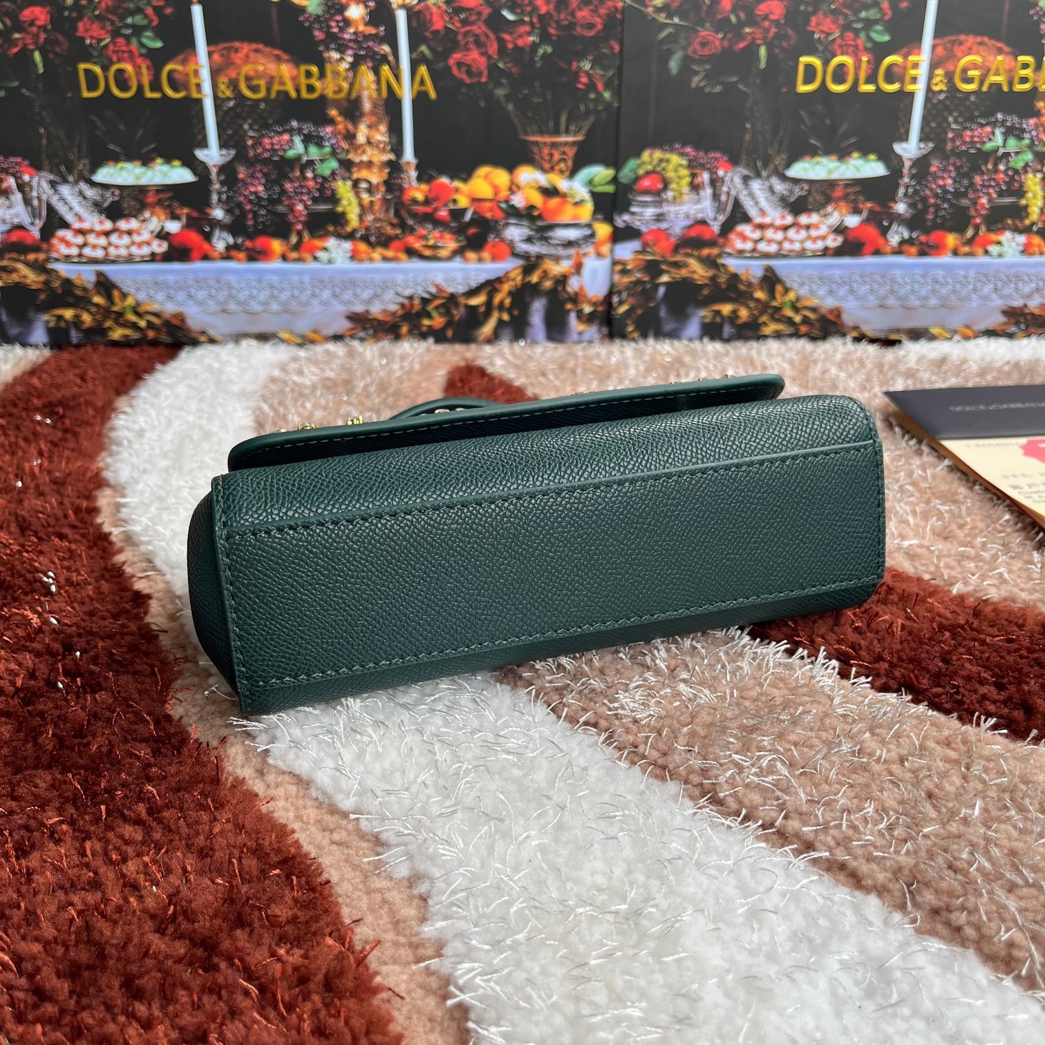 款号4133掌纹高端货Dolce&Gabbana杜嘉班纳时尚界另一款铂金包细腻手工制造经典款纯色百搭众多
