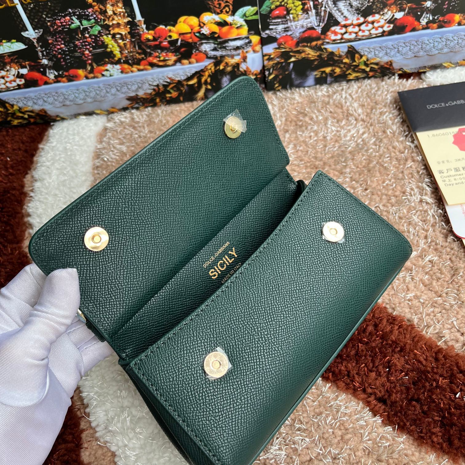 款号4133掌纹高端货Dolce&Gabbana杜嘉班纳时尚界另一款铂金包细腻手工制造经典款纯色百搭众多