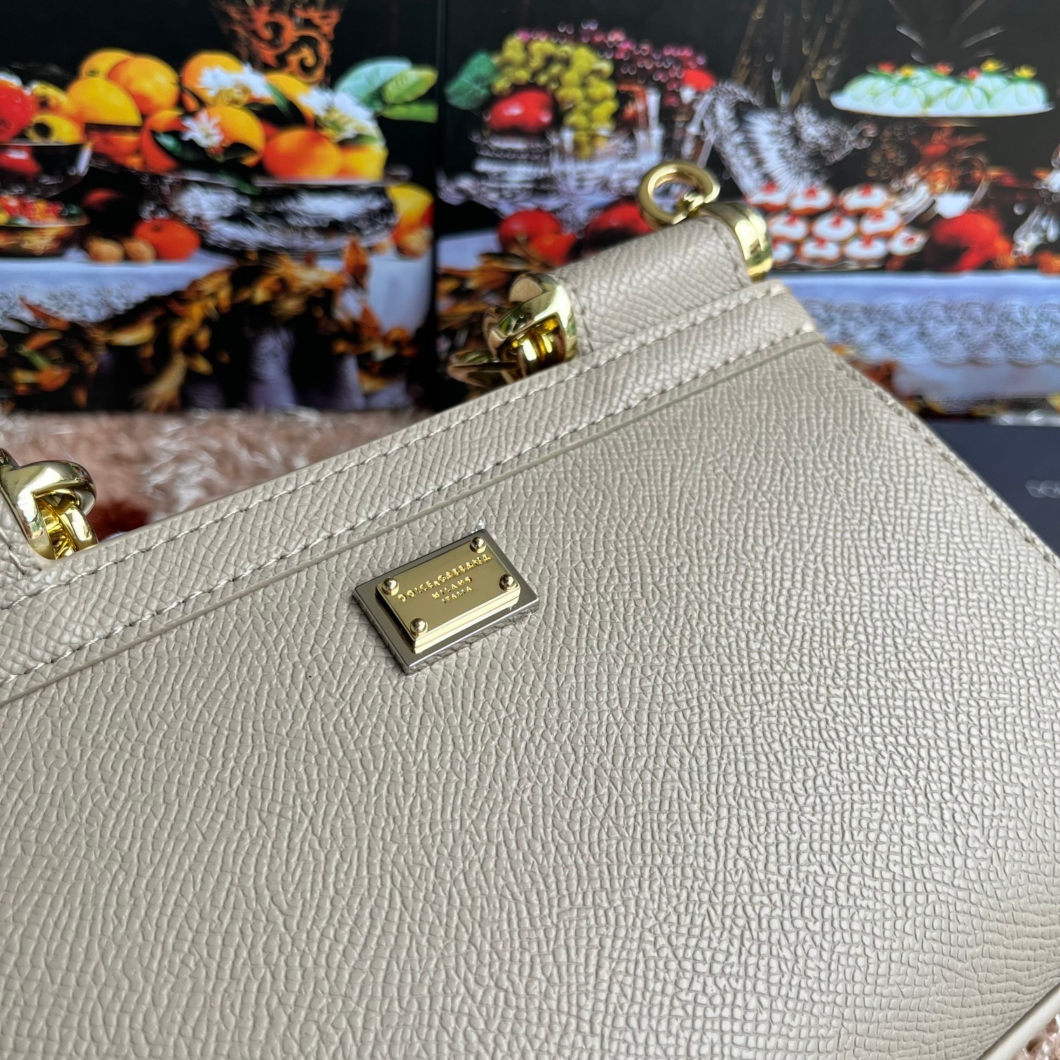 款号4133掌纹高端货Dolce&Gabbana杜嘉班纳时尚界另一款铂金包细腻手工制造经典款纯色百搭众多