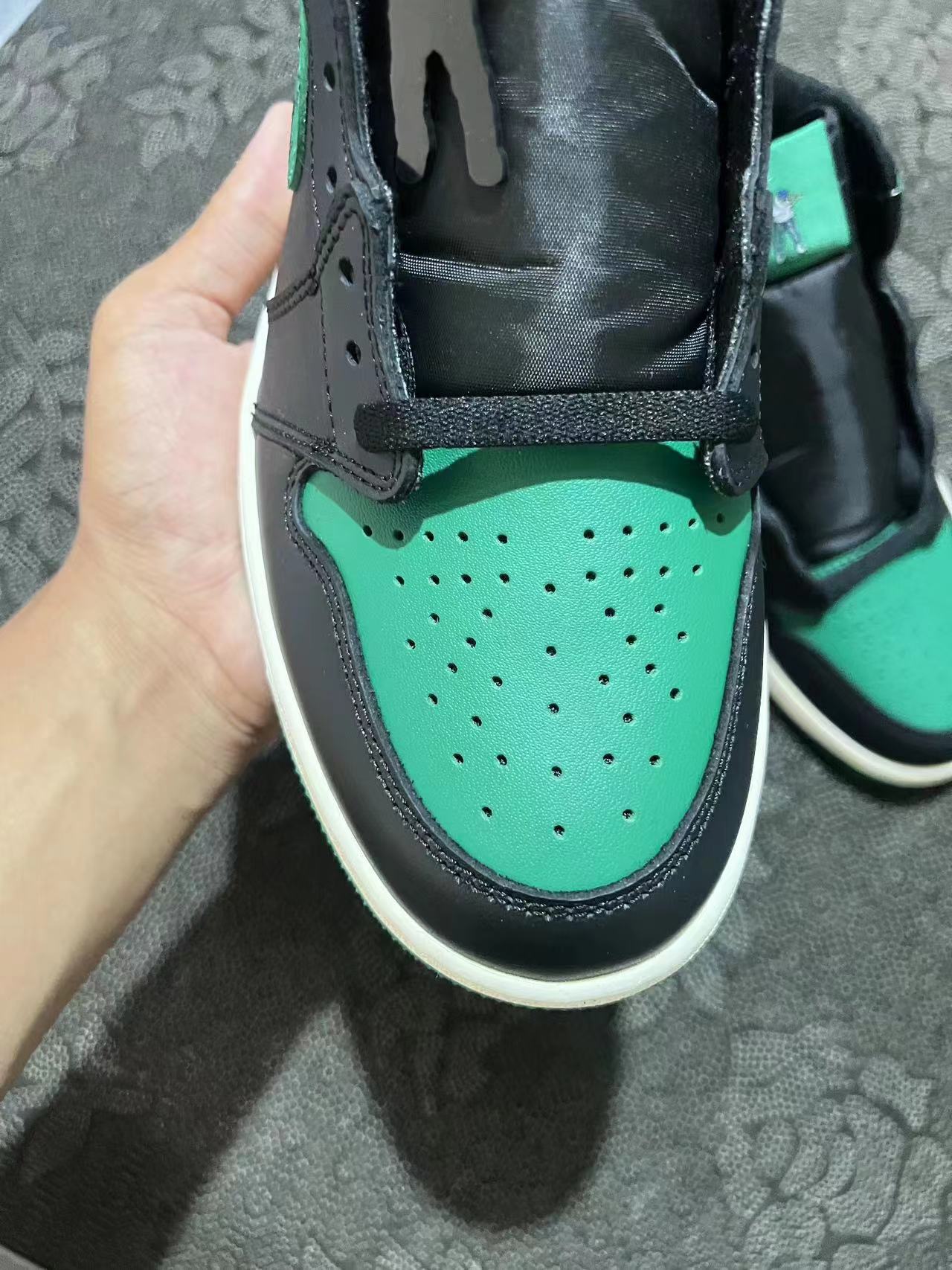 ? Aj1 Eastside Golf 的“1961”黑绿色