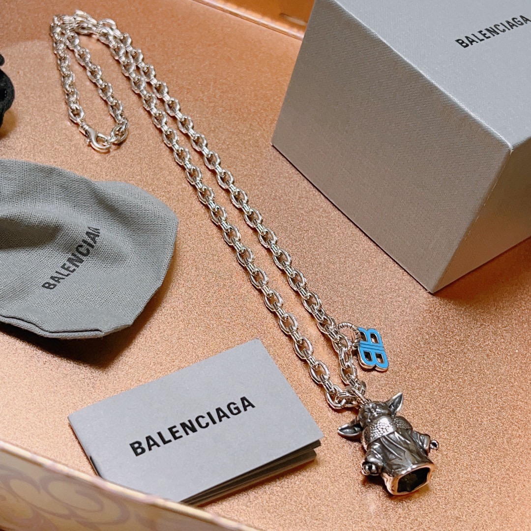 批150原单货🔹🔹新品 巴黎世家项链 Balenciaga 新款项链🔹专柜一致 细节做工精细 每个细节流程到位 设计工艺精细 火爆款出货 设计独特 复古风格 巴黎世家项链