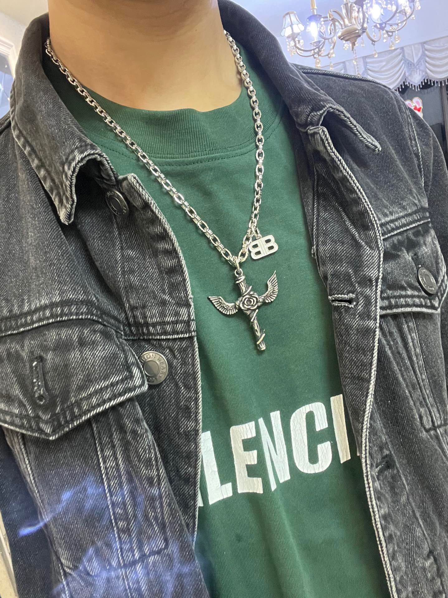 批150原单货🔹🔹新品 巴黎世家项链 Balenciaga 新款项链🔹专柜一致 细节做工精细 每个细节流程到位 设计工艺精细 火爆款出货 设计独特 复古风格 巴黎世家项链