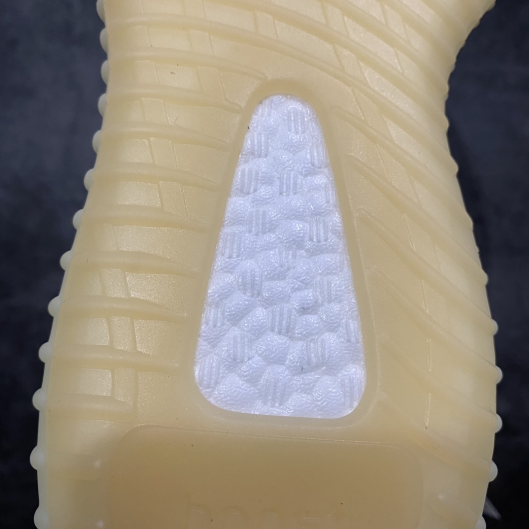 纯原版本Yeezy350V2黑芝麻F