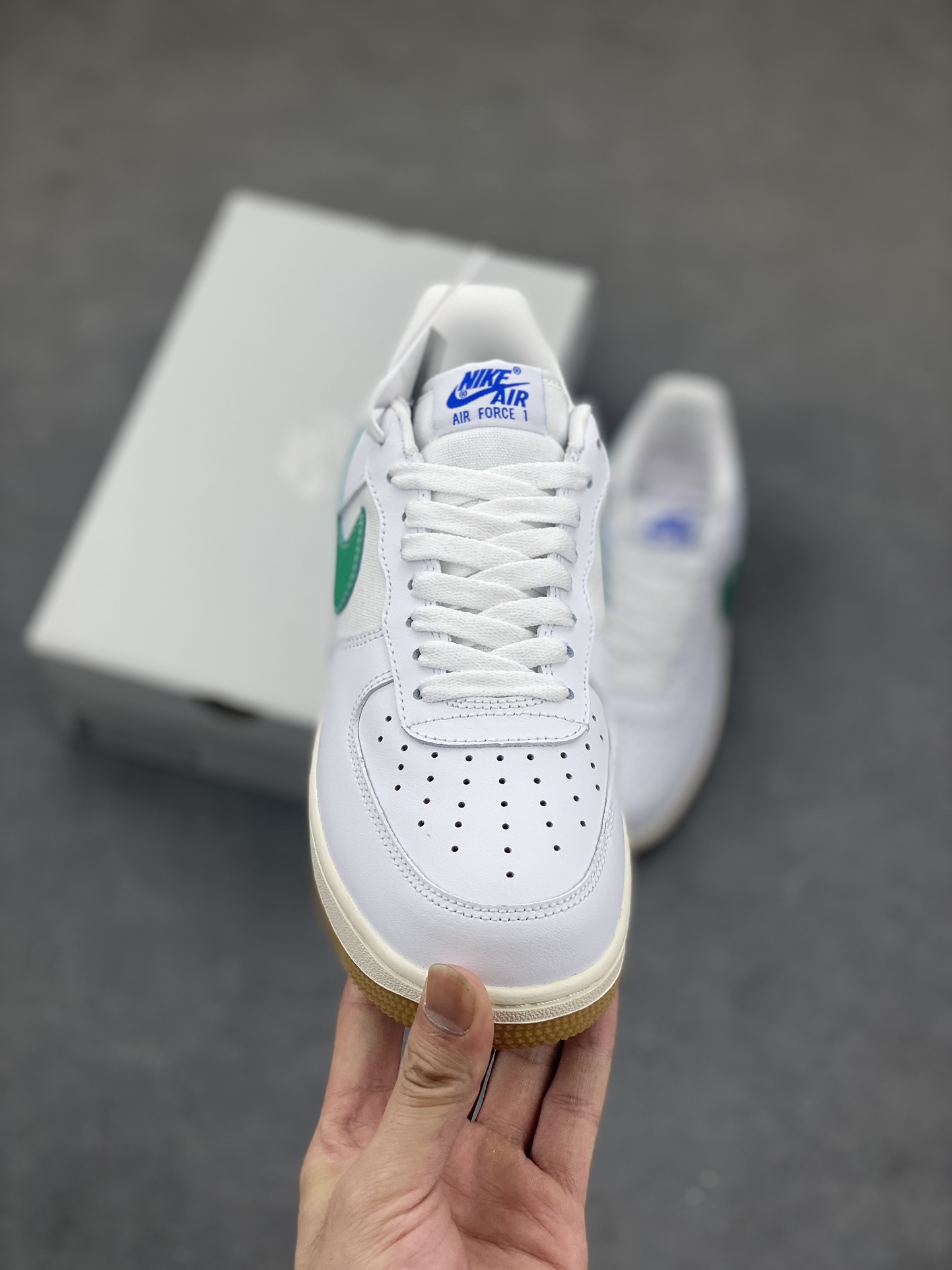 Nike Air Force 1 '07 White/Noble Red Leather Low-Top Classic Sneakers 3 i1690060349 4616 1