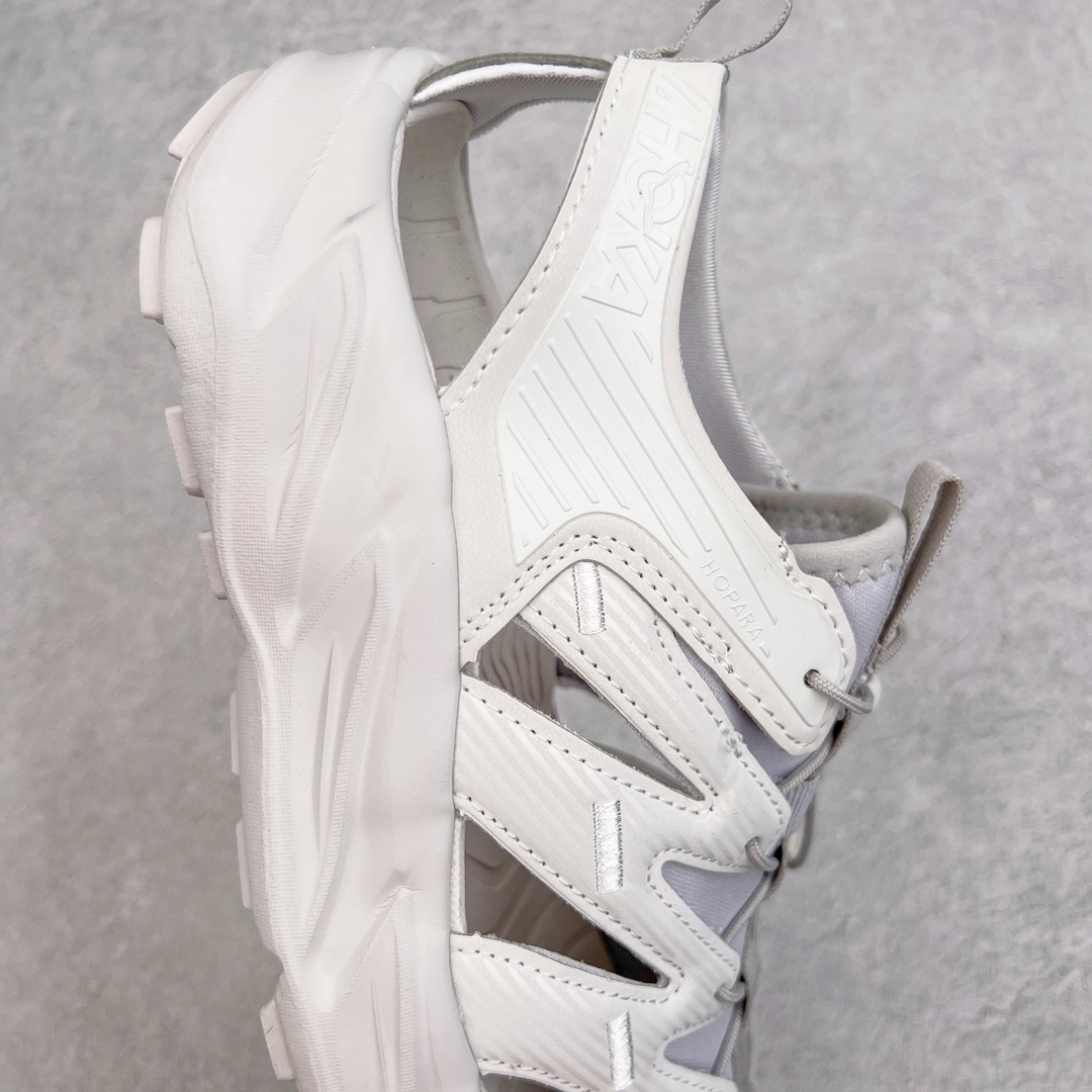 图片[6]-＃HK纯原 HOKA One One Hopara Sandals 霍帕拉系列水路两用溯溪涉水休闲户外露营凉鞋 作为先锋品牌的 HOKA ONE ONE总是以独特的方式 HOPA RA是一款溯溪鞋 又名排水鞋 可长期用于涉水和溯溪 保护脚底和脚趾的安全和舒适 鞋面材料速干 透气 耐磨 鞋底防滑 耐磨 抓地能力强 出于安全考虑 设计要求较高 涉水溯溪过程中 水 泥沙 可以直接从鞋内大孔排出 细纹鞋底使在岩石上抓地能力强 避免打滑 而上路后 鞋面具有快干透气等优点 尺码：36 36.5 37.5 38 39 40 40.5 41 42 42.5 43 44 45-选品中心