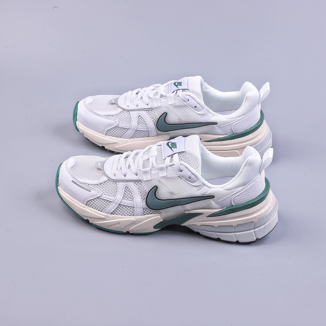 RA Nike Runtekk ”Summit White Metallic Silver'' Vomero Retro Single FD0736-101