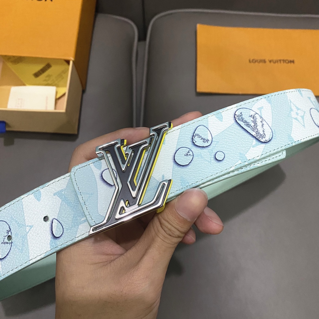 寬度40mmLvpyrmideTruckLOEiI雙面腰帶進口面料飾有藍色標誌性圖案襯托進口柔軟小牛皮底