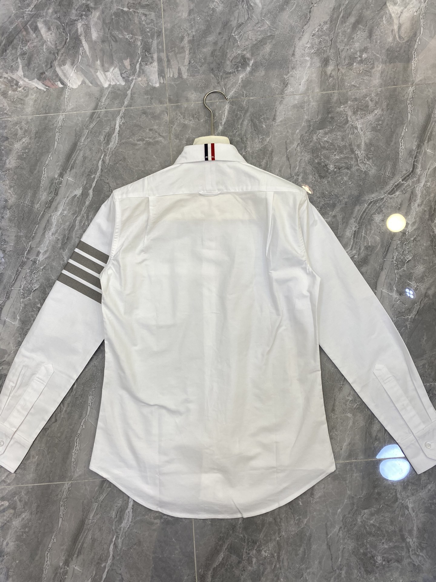 “P552 Original Hard-Core Women’s Suit with Packaged TB Classic Gray-Bar Shirt” - 图片 3