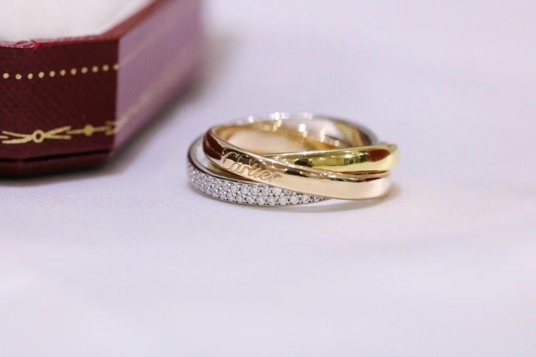 Cartier Cartier卡家 带‮三钻‬环戒指