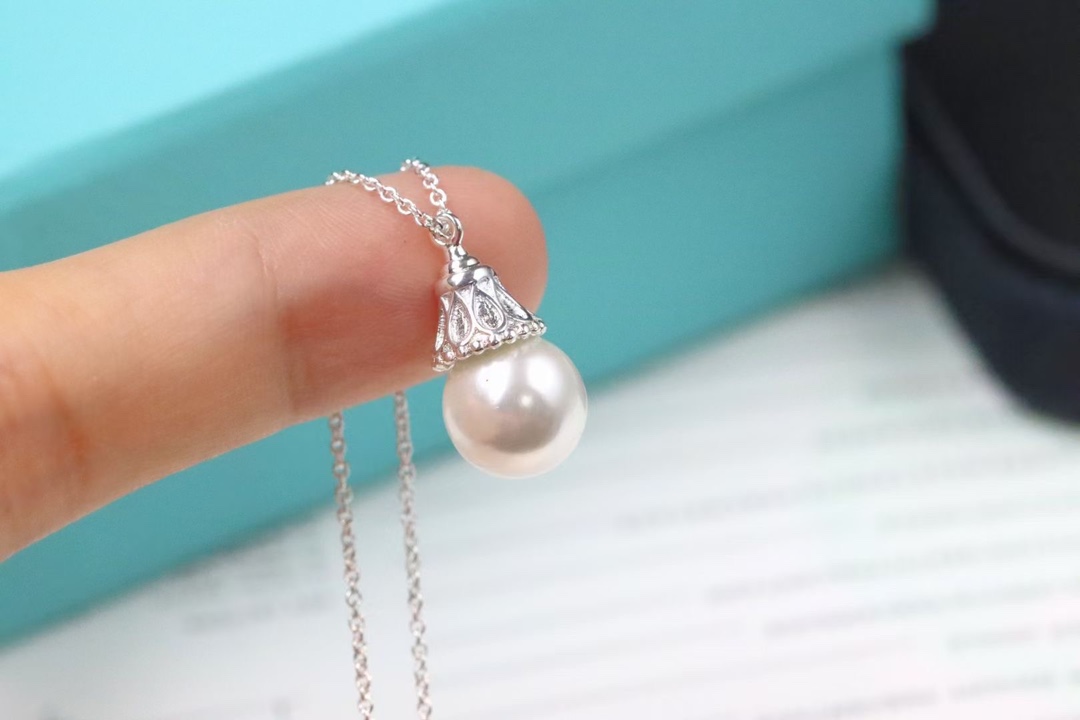 Tiffany & Co. Tiffany&Co. 银‮珍色‬珠 锁骨项链 925银