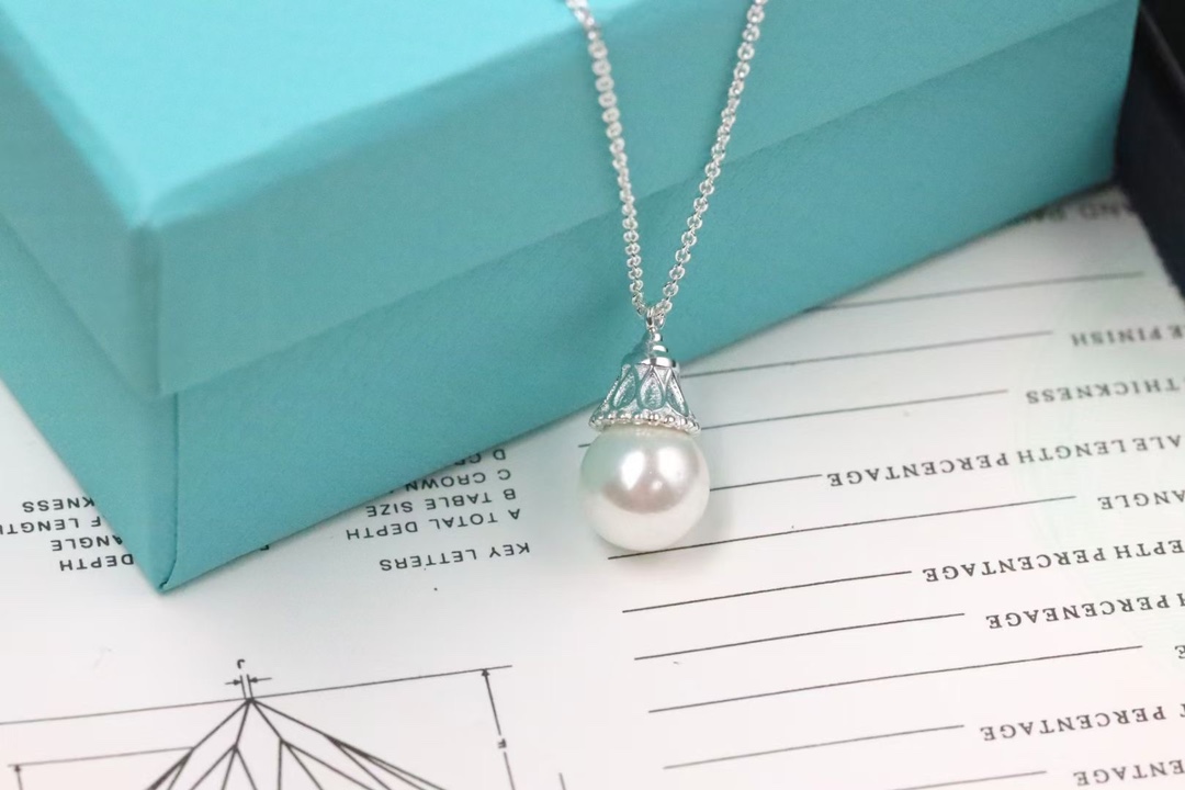 Tiffany & Co. Tiffany&Co. 银‮珍色‬珠 锁骨项链 925银