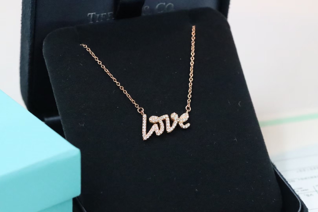 Tiffany & Co. Tiffany&Co. 满钻love字母 锁‮项骨‬链 925银