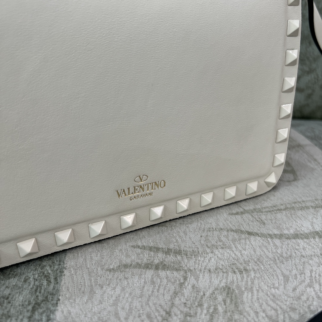 Celine Luxury Handbag Collection 5