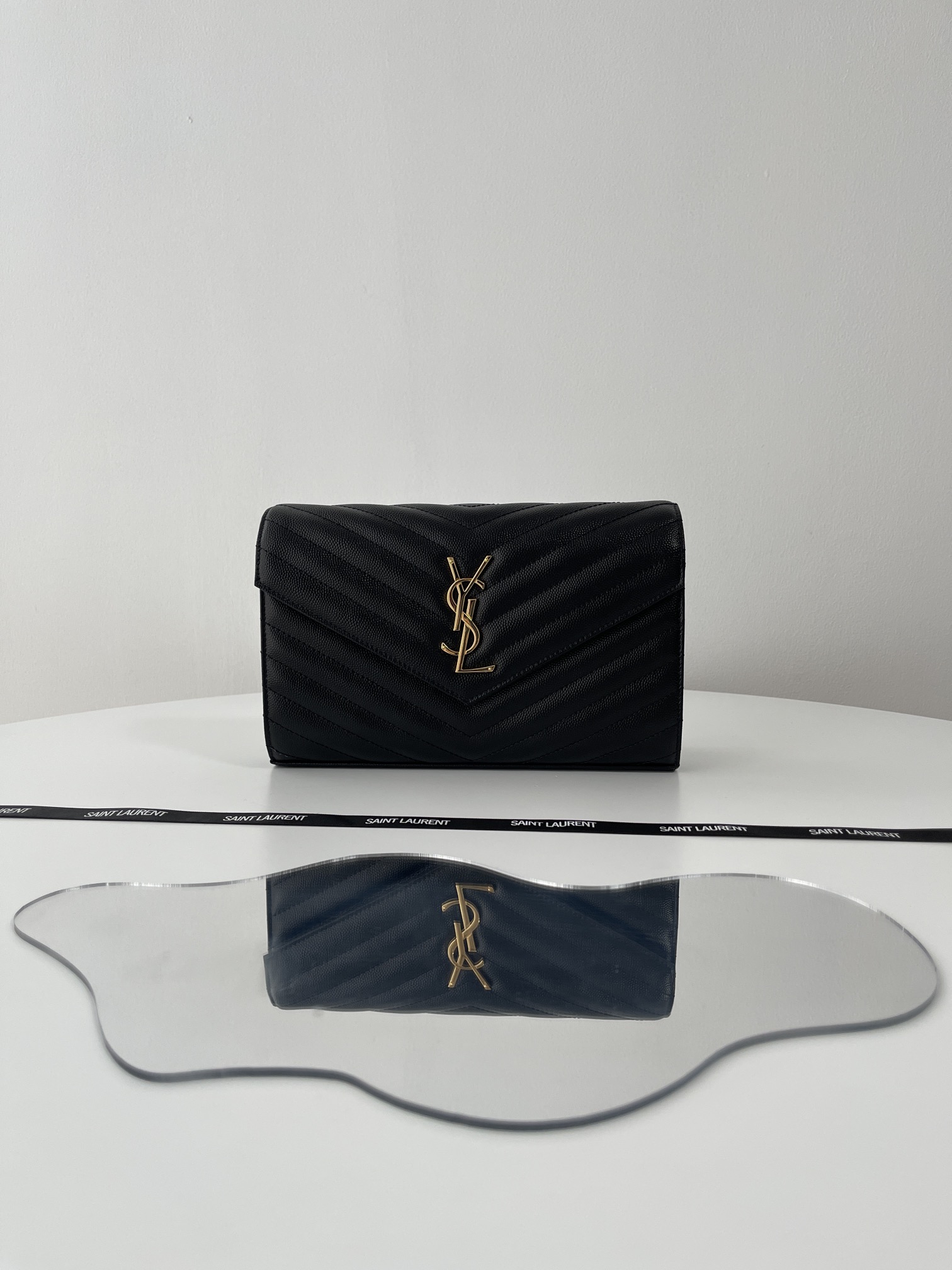 Yves Saint Laurent Crossbody & Shoulder Bags Black Gold Hardware Cowhide Envelope