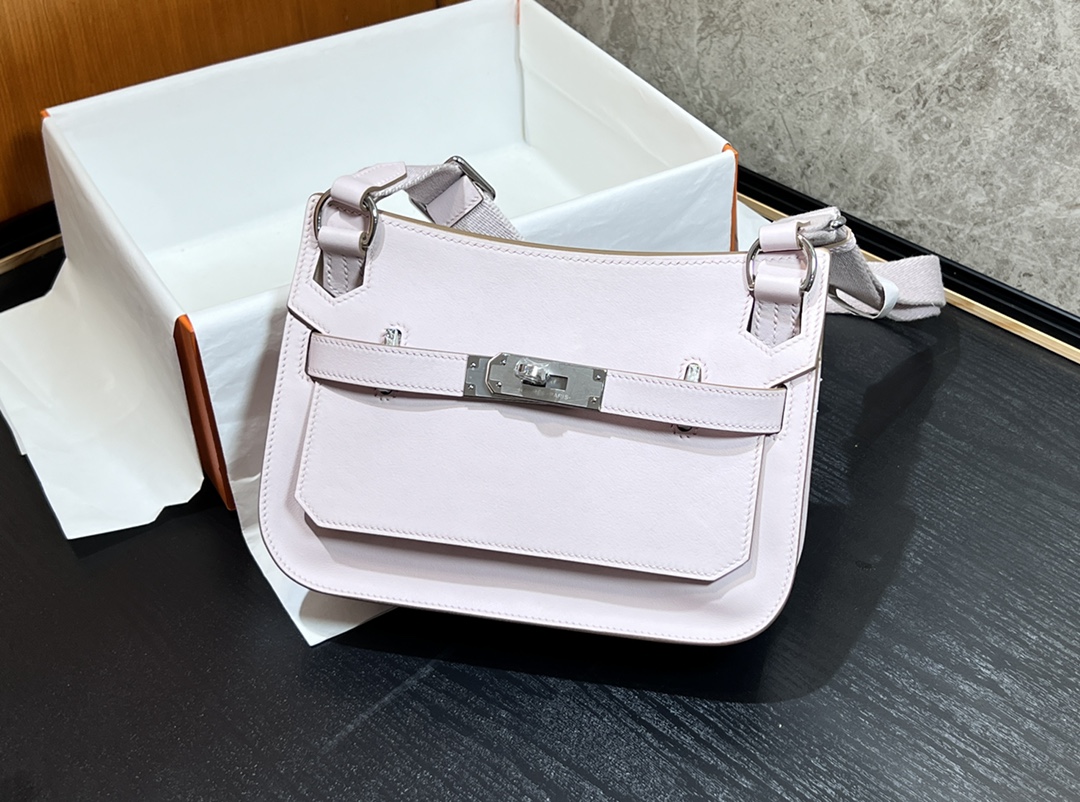 Hermès Mini Jypsiere 22cm Swift Leather Bag with Canvas Strap 2 i1690105314 551 1
