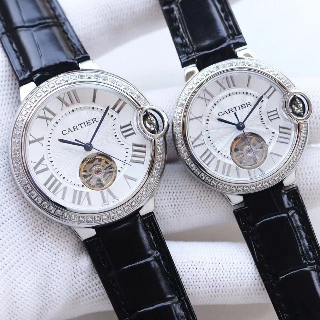Cartier 全网最新款情侣对表陀飞轮：尺寸42mm36mm卡地亚-Cartier蓝气球飞轮系列 鱼眼蓝宝石镜面最畅销白罗马钉表盘流露着 唯美
