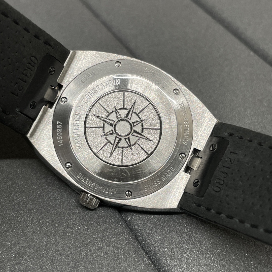 Vacheron Constantin 纵横四海系列 女士腕表33mm