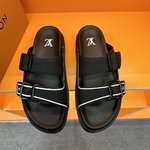 Louis Vuitton Schoenen Sandalen Pantoffels Beige Zwart Afdrukken Koeienhuid Rubber Schapenvacht Zijde Oblique Joggingbroek