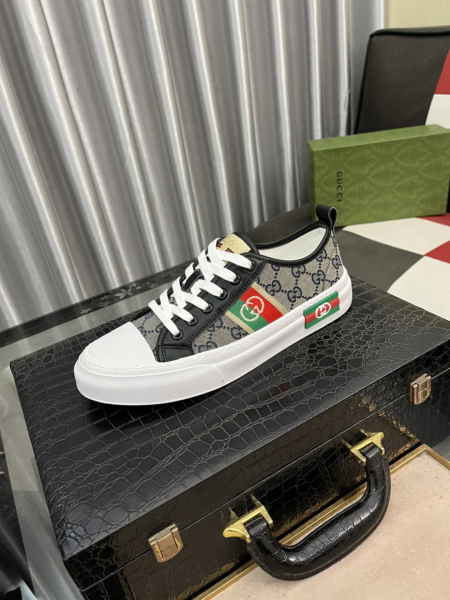 Gucci Shoes Sneakers Buy the Best High Quality Replica
 Rubber Sheepskin Casual