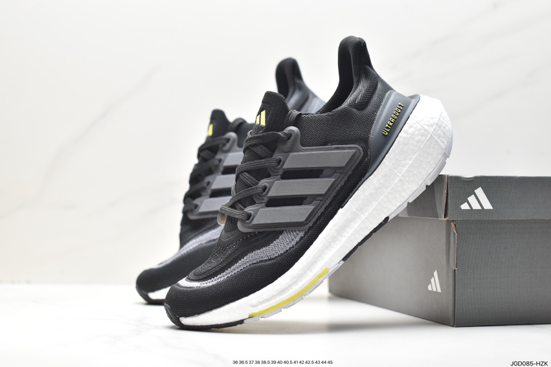 Adidas ULTRABOOST LIGHT series low-top sock-style knitted breathable cushioning casual sports jogging shoes HQ6352