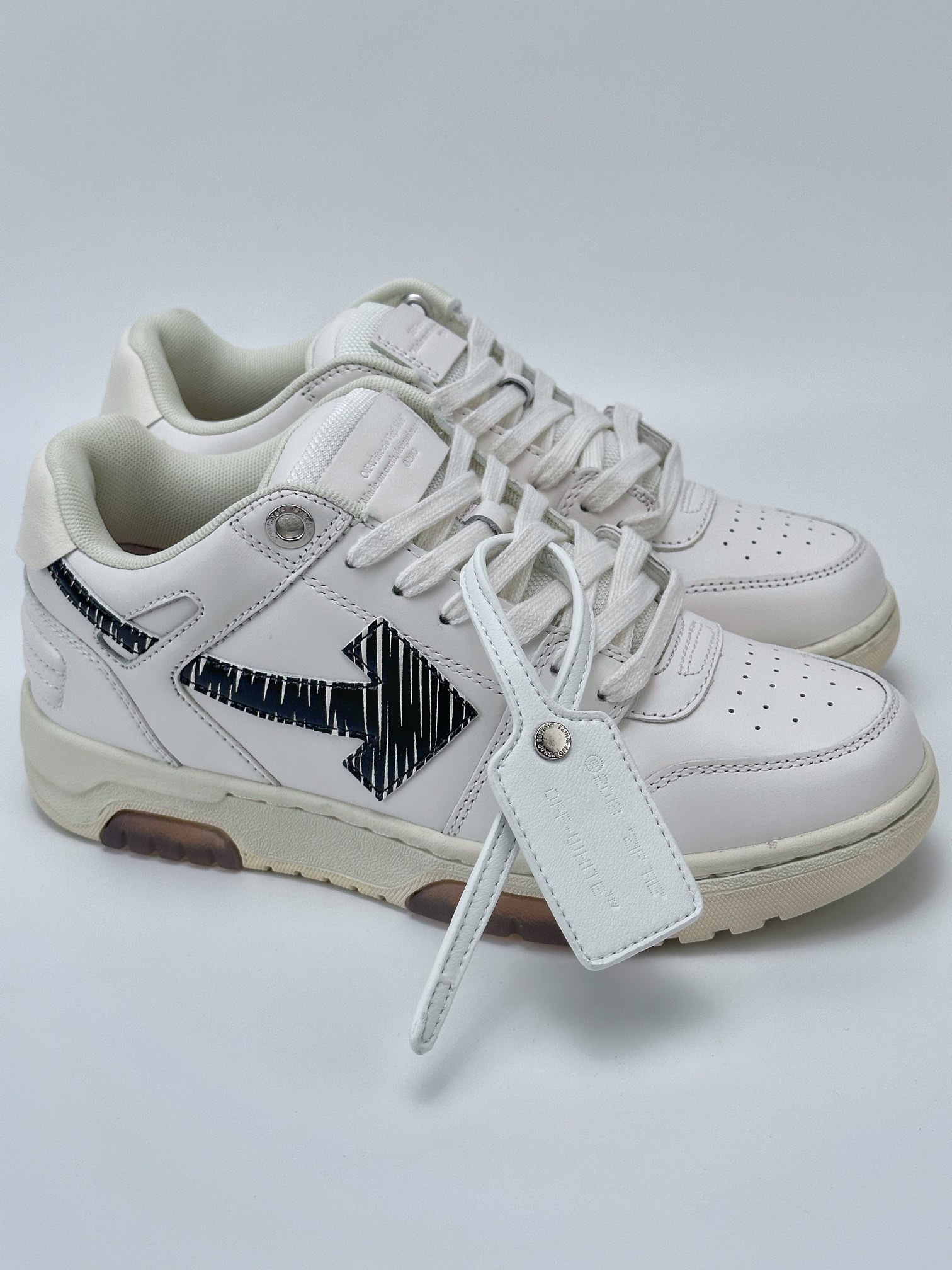 OFF- WHITE Out of Office Graffiti White OMIA189S21LEA0030110