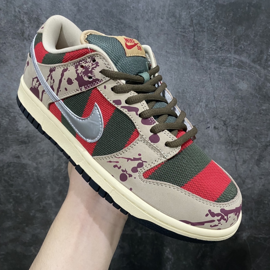 Top version Nike SB Dunk Low Pro ”Freddy Krueger” dunk series low-top casual sports skateboard shoes ”brown, green and red blood stains on Elm Street” 304292-302