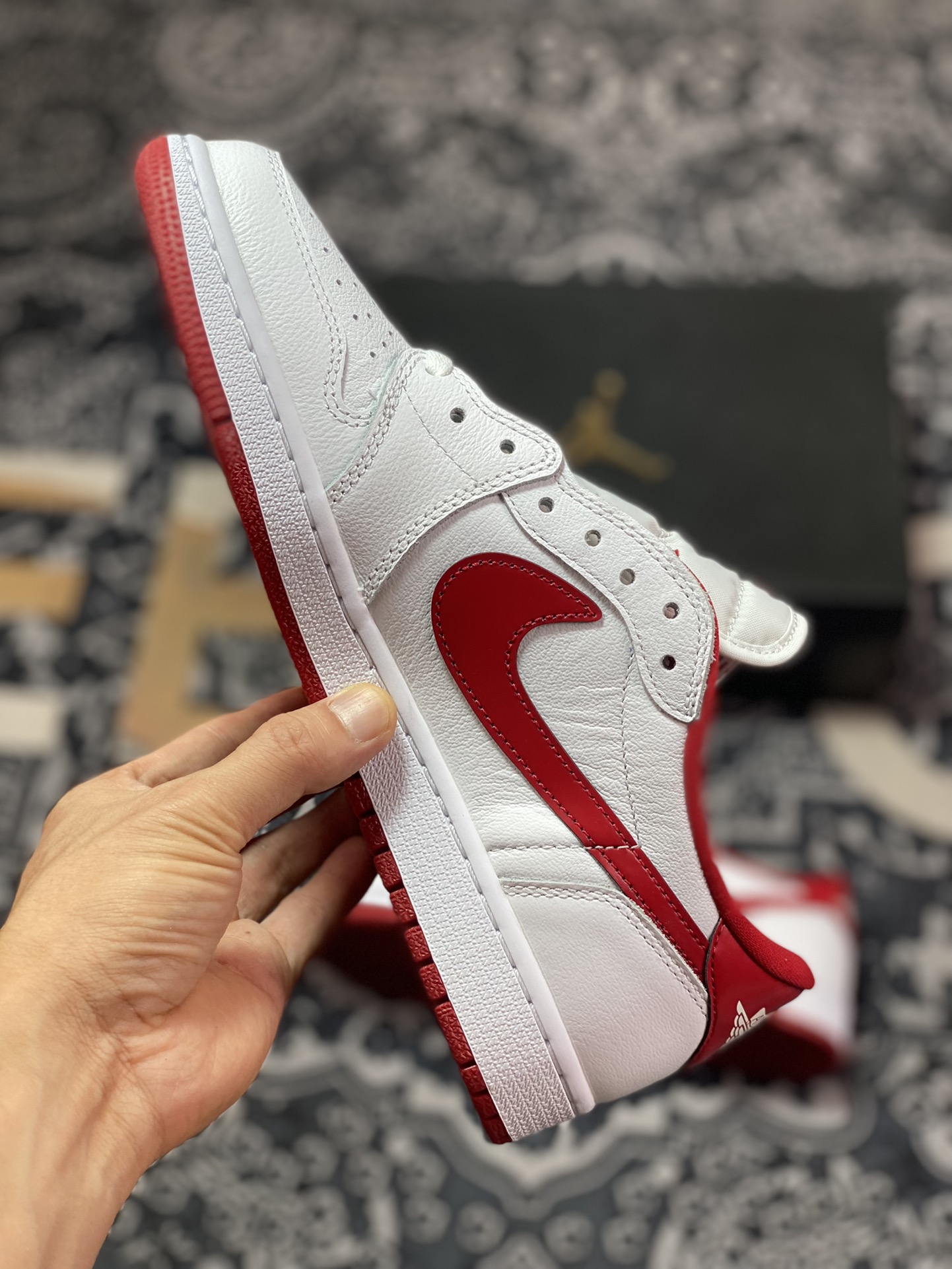 Preferred Air Jordan 1 Low OG series white and red color 705329-101