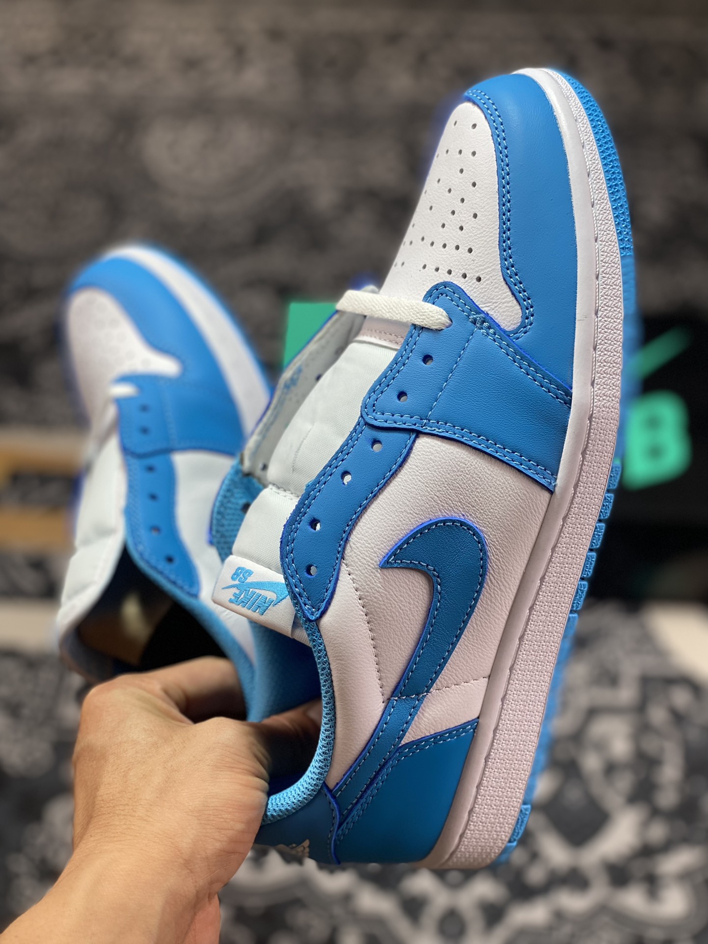 Youxuan once again joins hands with legendary skateboarder Eric Koston x Dunk SB x Air Jordan 1 Low ”Carolina Blue” basketball shoes ”Joint North Carolina Blue and White Low Top” CJ7891-401