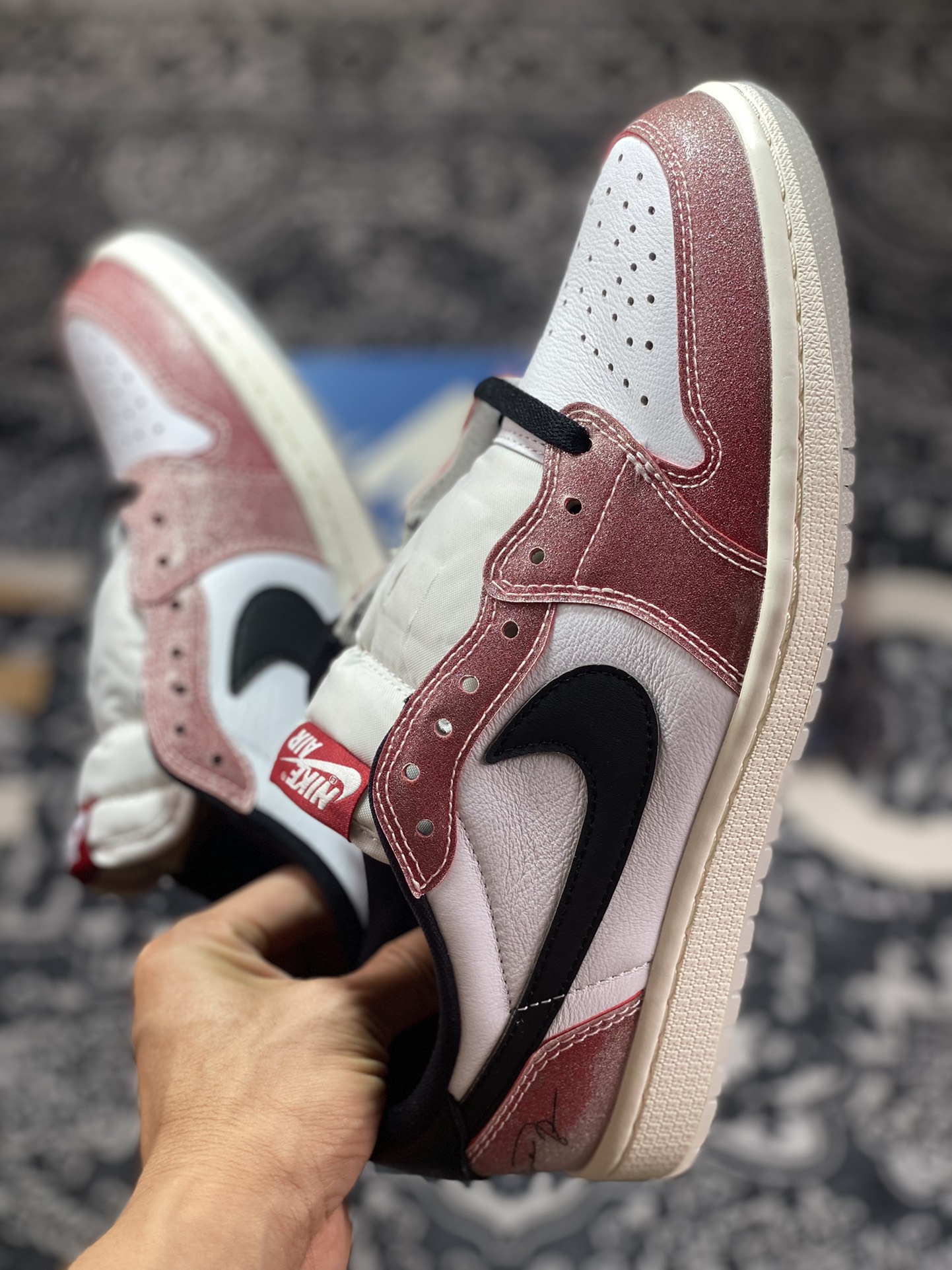 Trophy Room x Air Jordan 1 Low OG Jordan Son FN0432-017