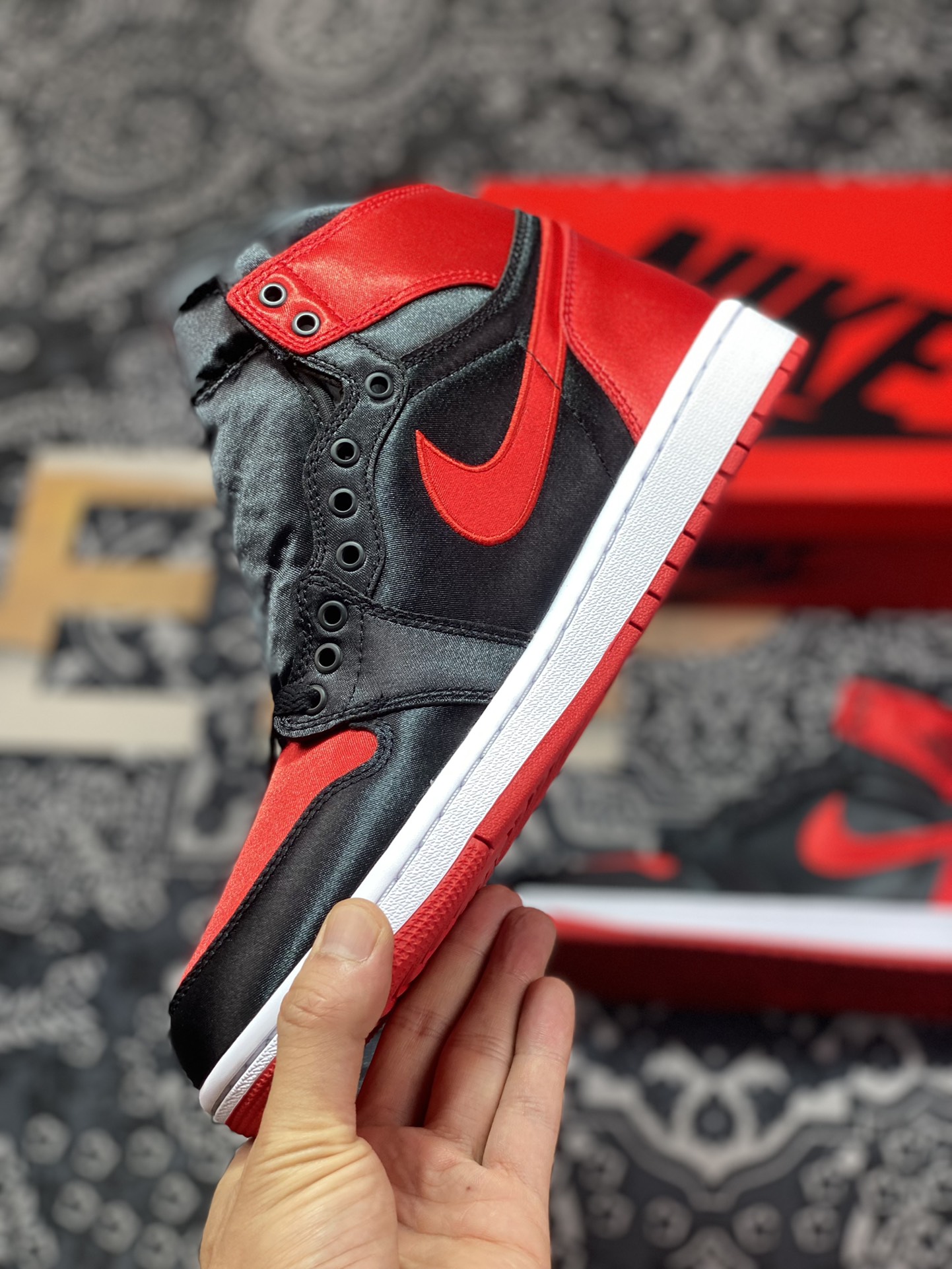 Preferred original Air Jordan 1 Retro High OG ”Satin Bred” black and red silk AJ1 Joe 1 high-top culture basketball shoes FD4810-061